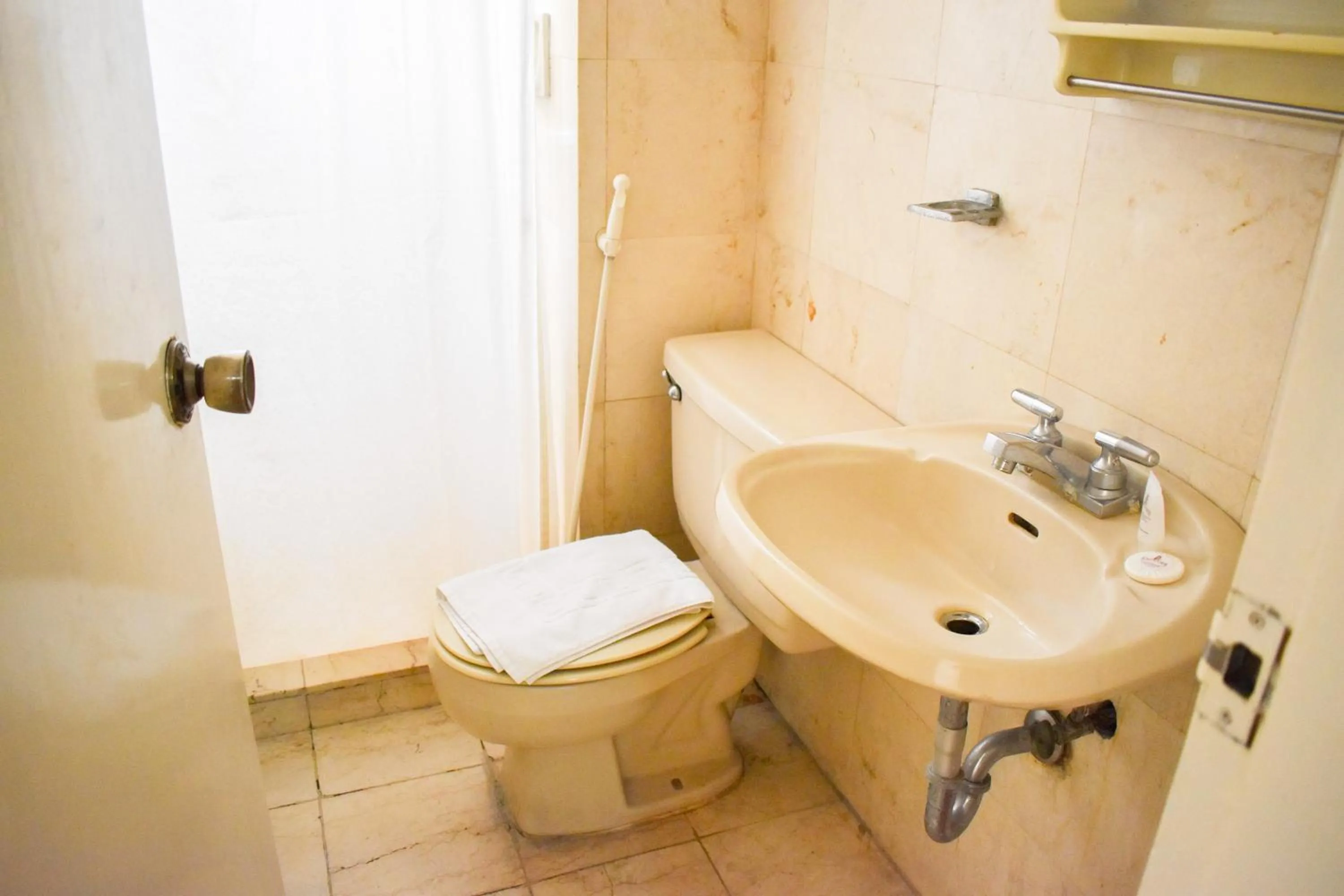 Bathroom in Sunette Tower Suites Makati