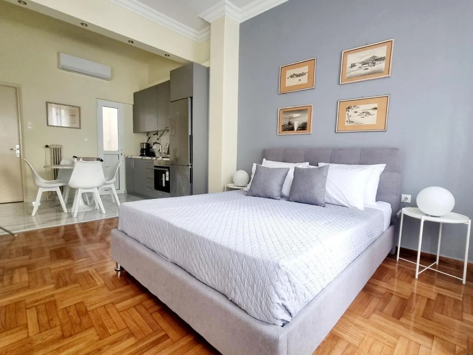 Bedroom, Bed in BMV APARTMENTS