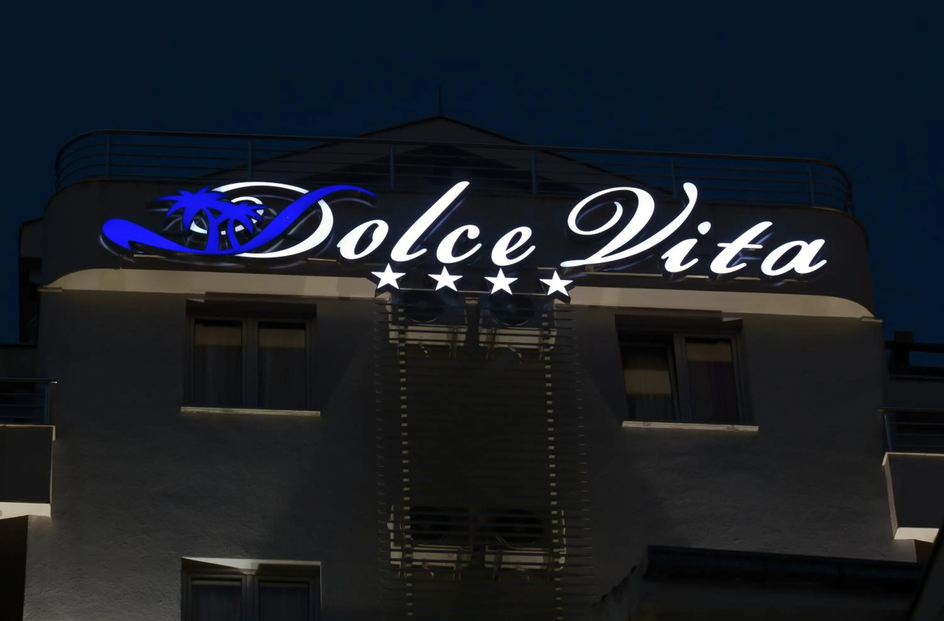 Property logo or sign in Dolce Vita