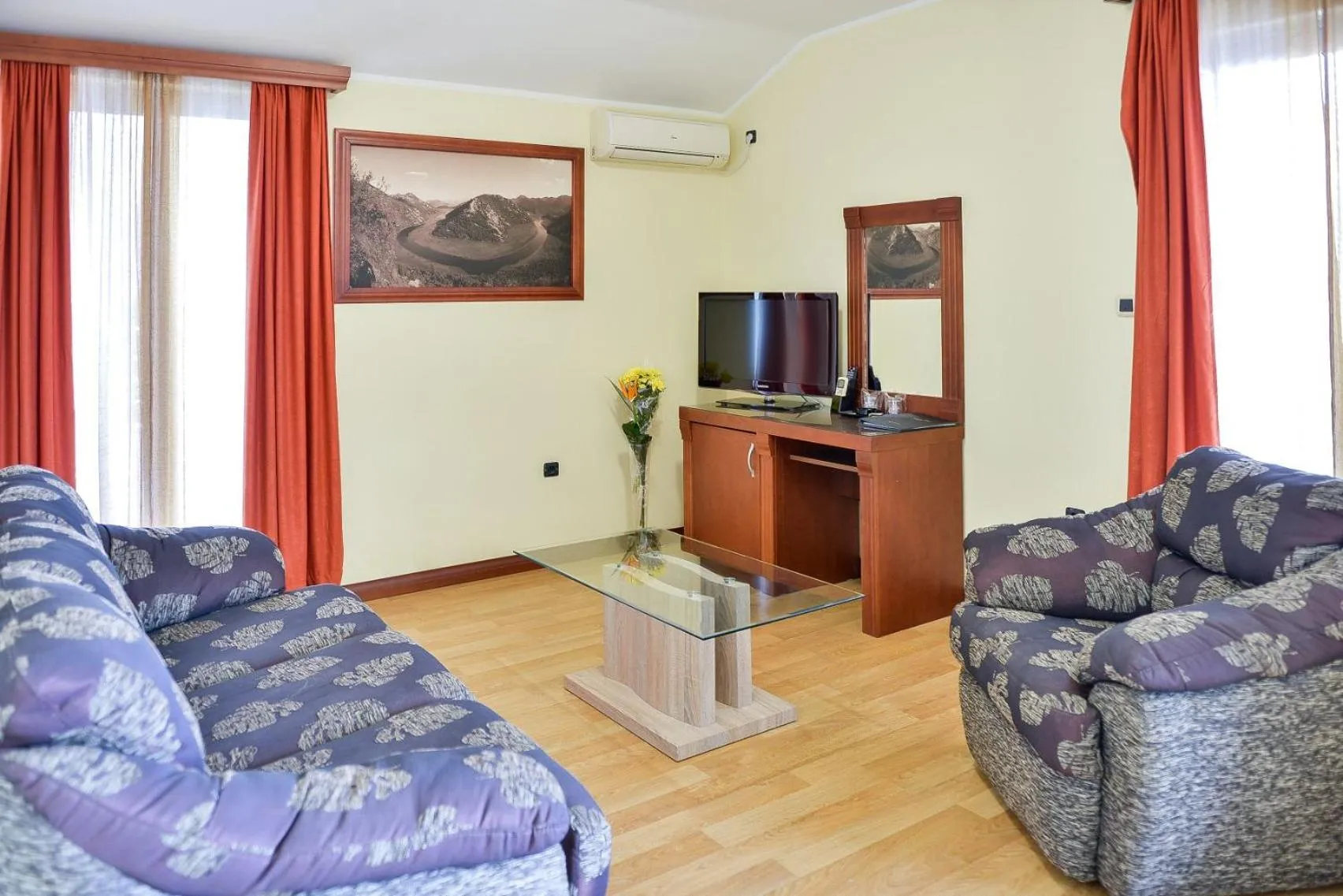 TV and multimedia in Dolce Vita