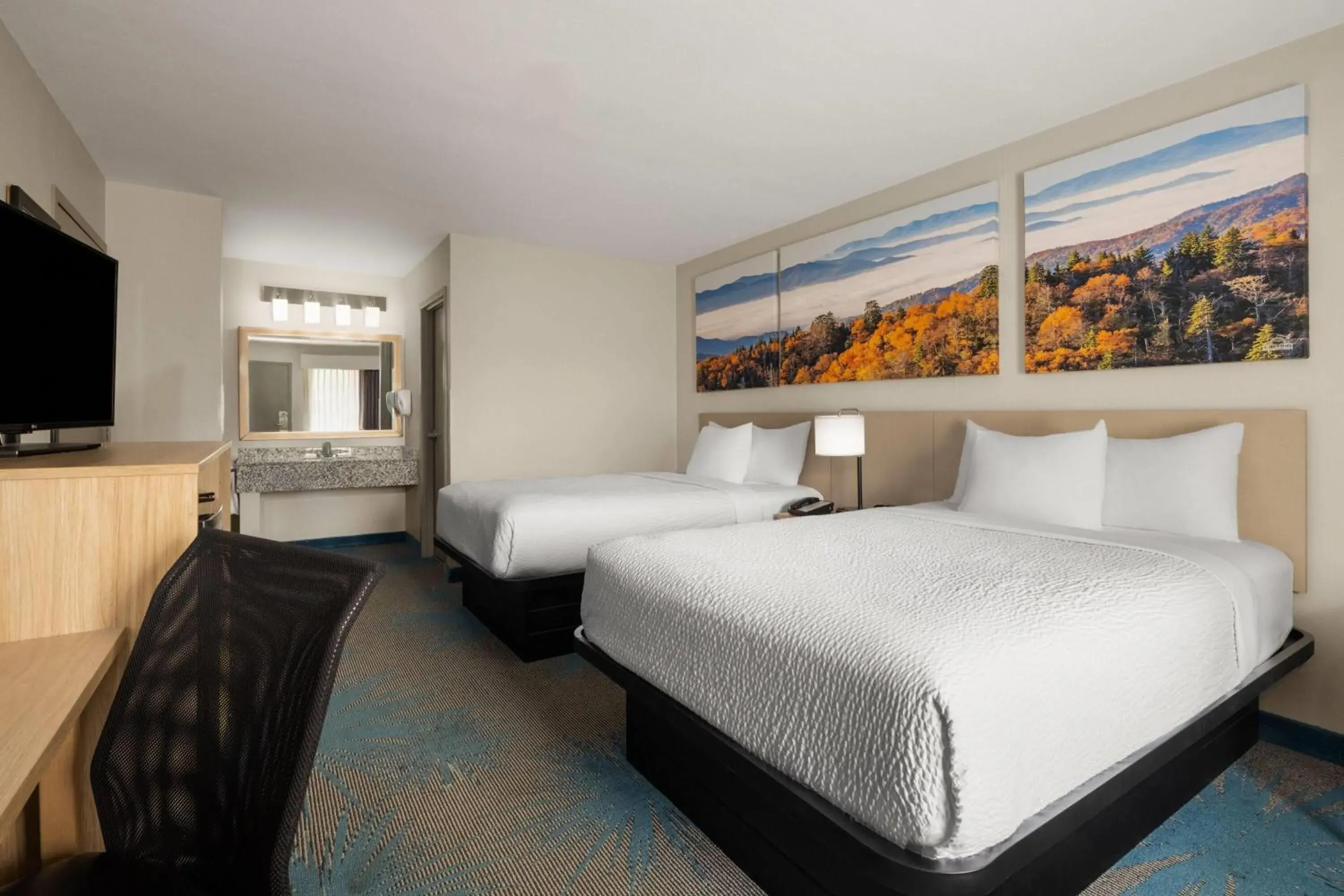 Double Room with Two Double Beds - Smoking in Days Inn by Wyndham Murphy Double Room with Two Double Beds - Smoking in Days Inn by Wyndham Murphy