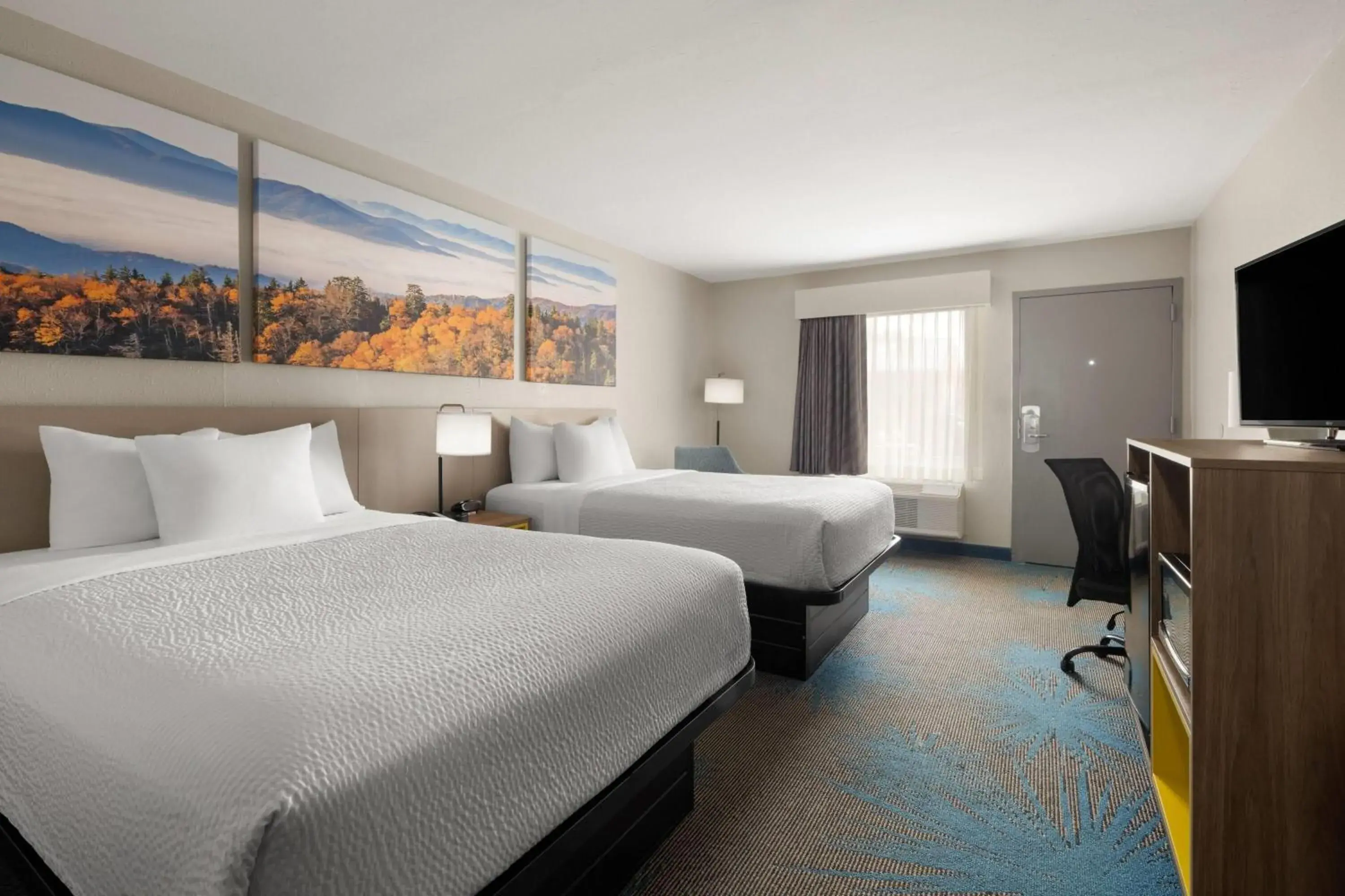 Double Room with Two Double Beds - Pet Friendly/Non-Smoking in Days Inn by Wyndham Murphy Double Room with Two Double Beds - Pet Friendly/Non-Smoking in Days Inn by Wyndham Murphy