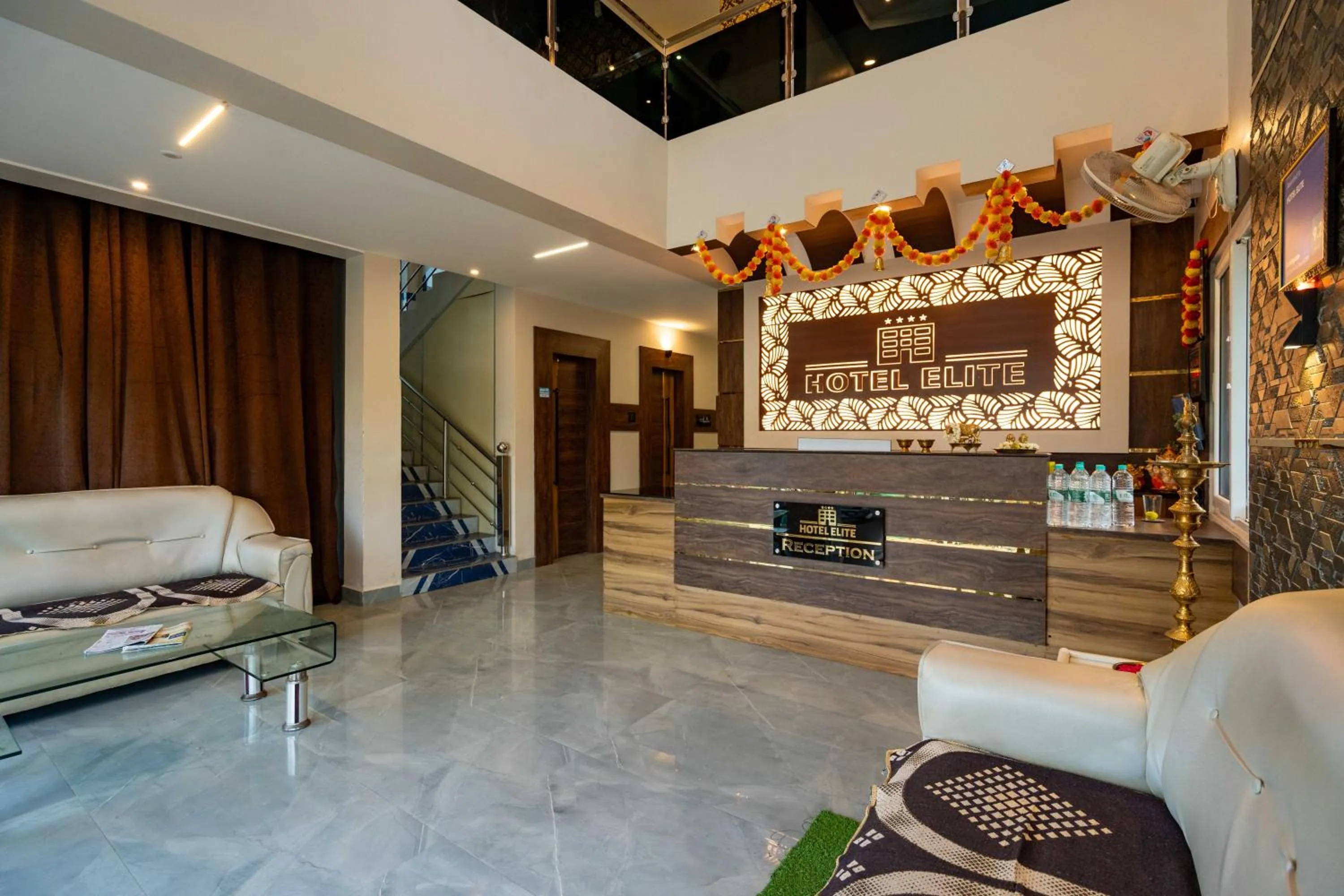Lobby or reception in HOTEL ELITE