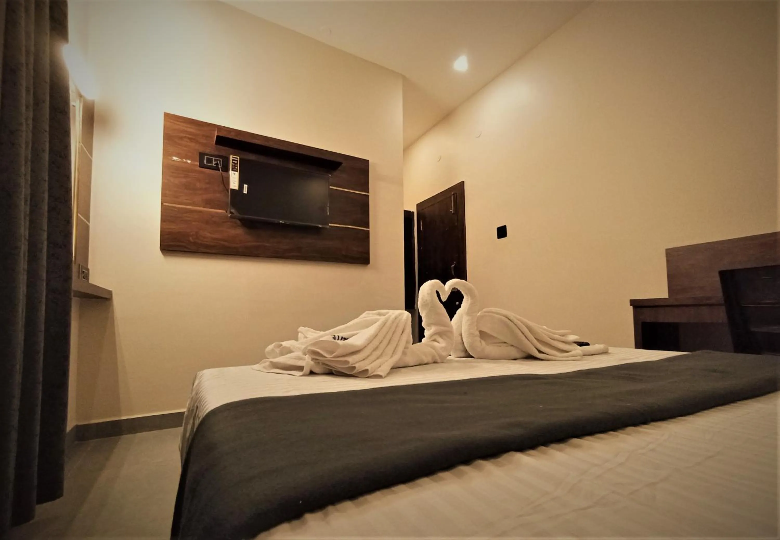 TV and multimedia, Bed in HOTEL ELITE