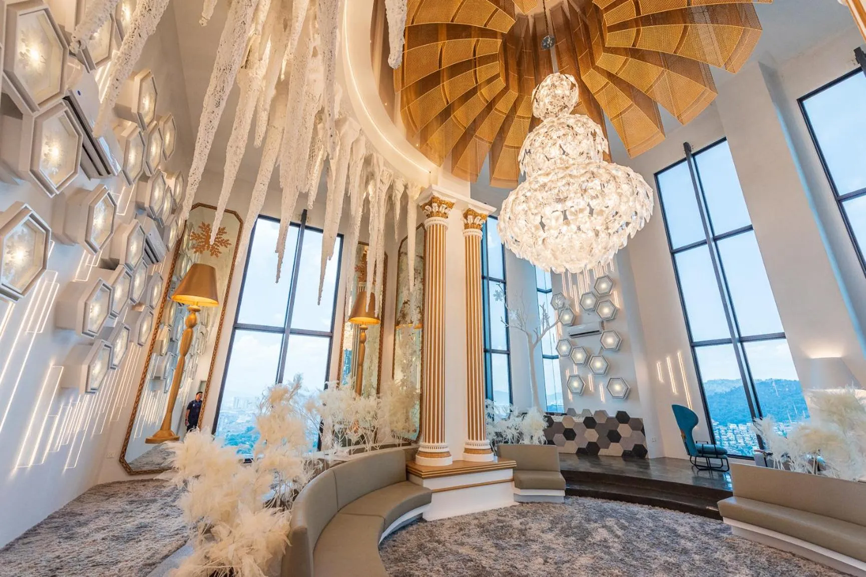 Bed in Arte Cheras by Minsu