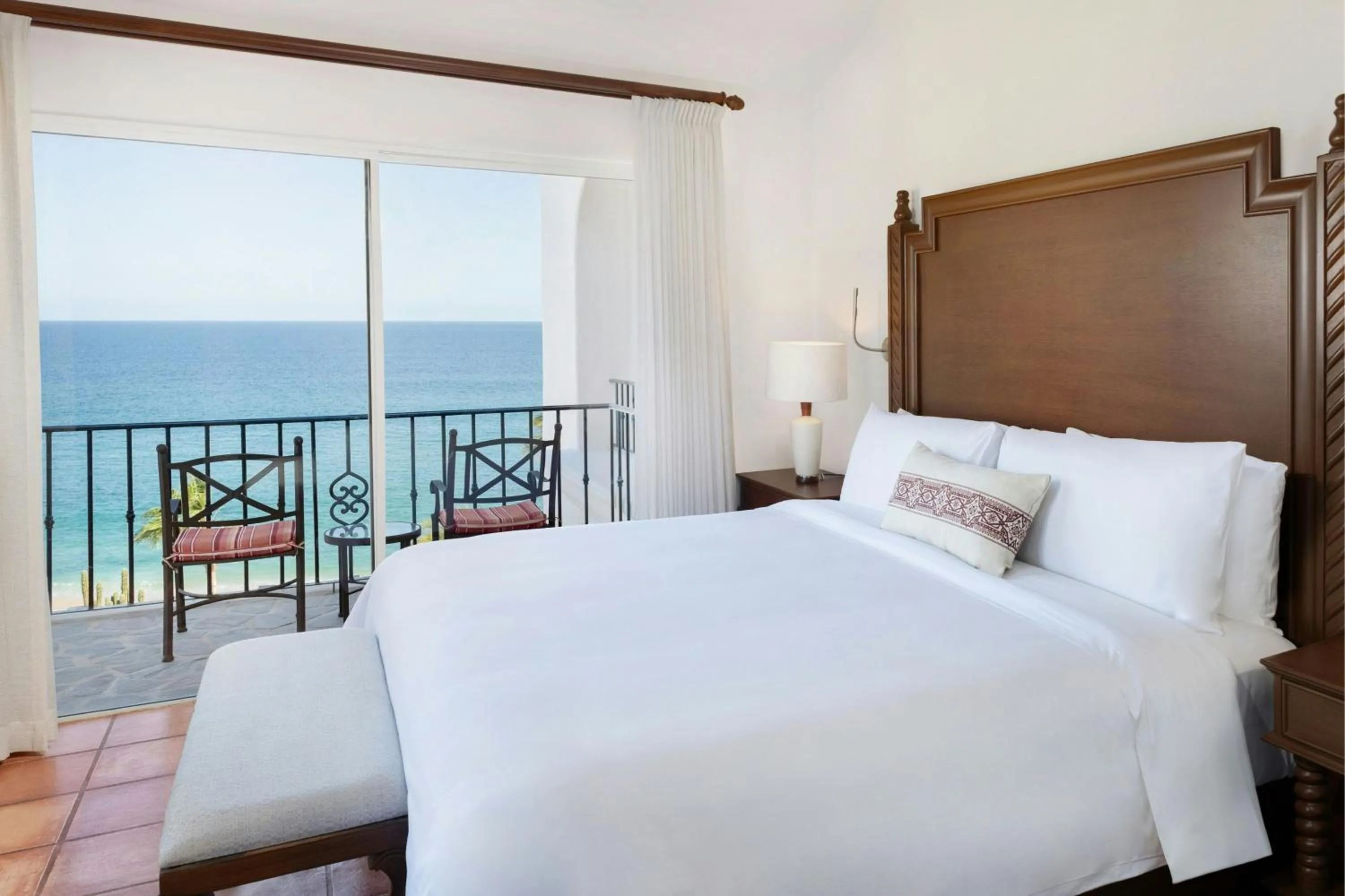 Bedroom, Bed in Hacienda del Mar Los Cabos, an Autograph Collection All-Inclusive Resort