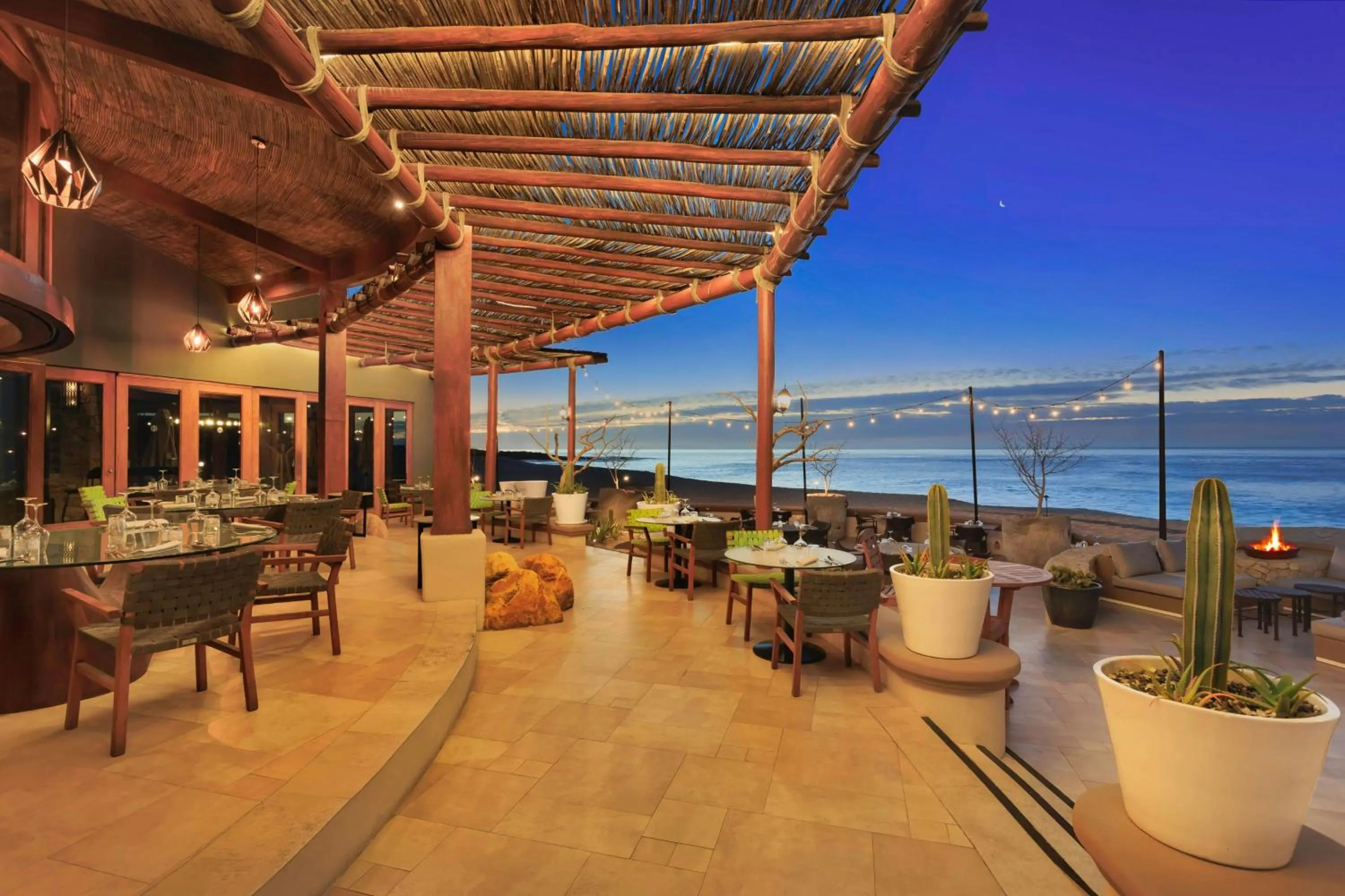 Restaurant/places to eat in Hacienda del Mar Los Cabos, an Autograph Collection All-Inclusive Resort