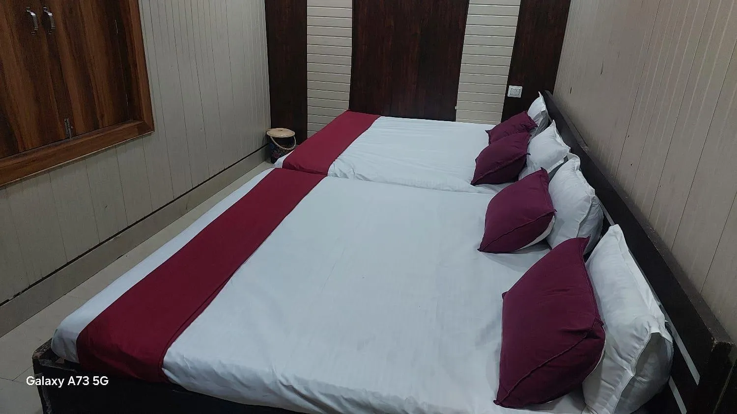 Bed in Annu Bhai Sewa Sadan