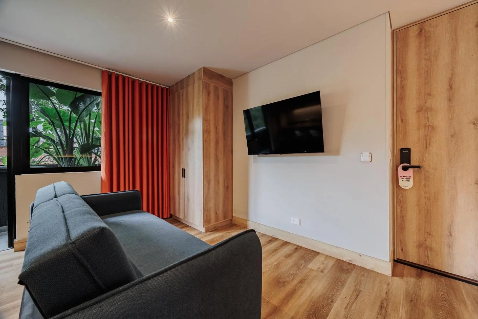 TV and multimedia in The Somos Central Hotel Poblado