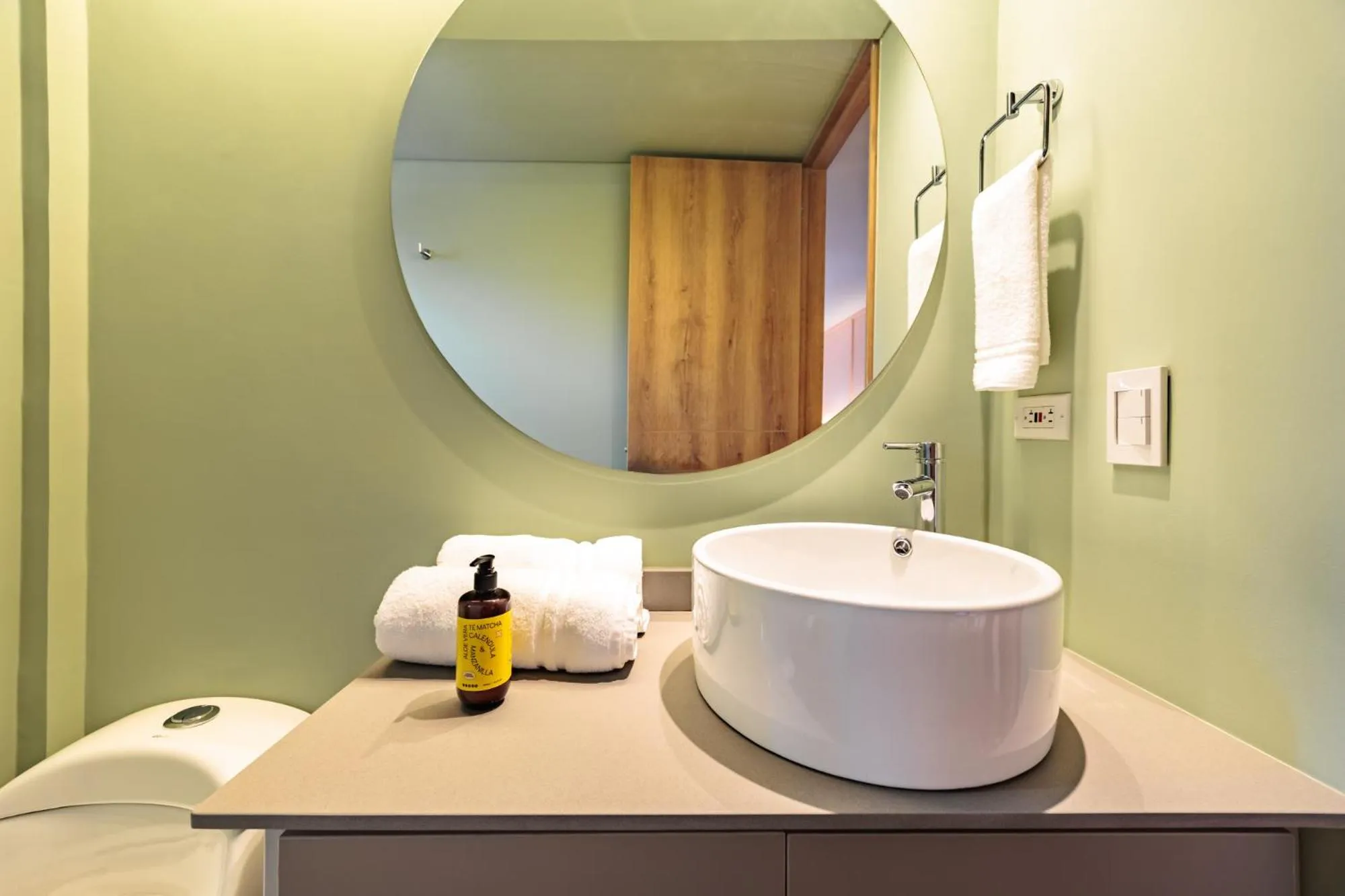 Kitchen or kitchenette in The Somos Central Hotel Poblado