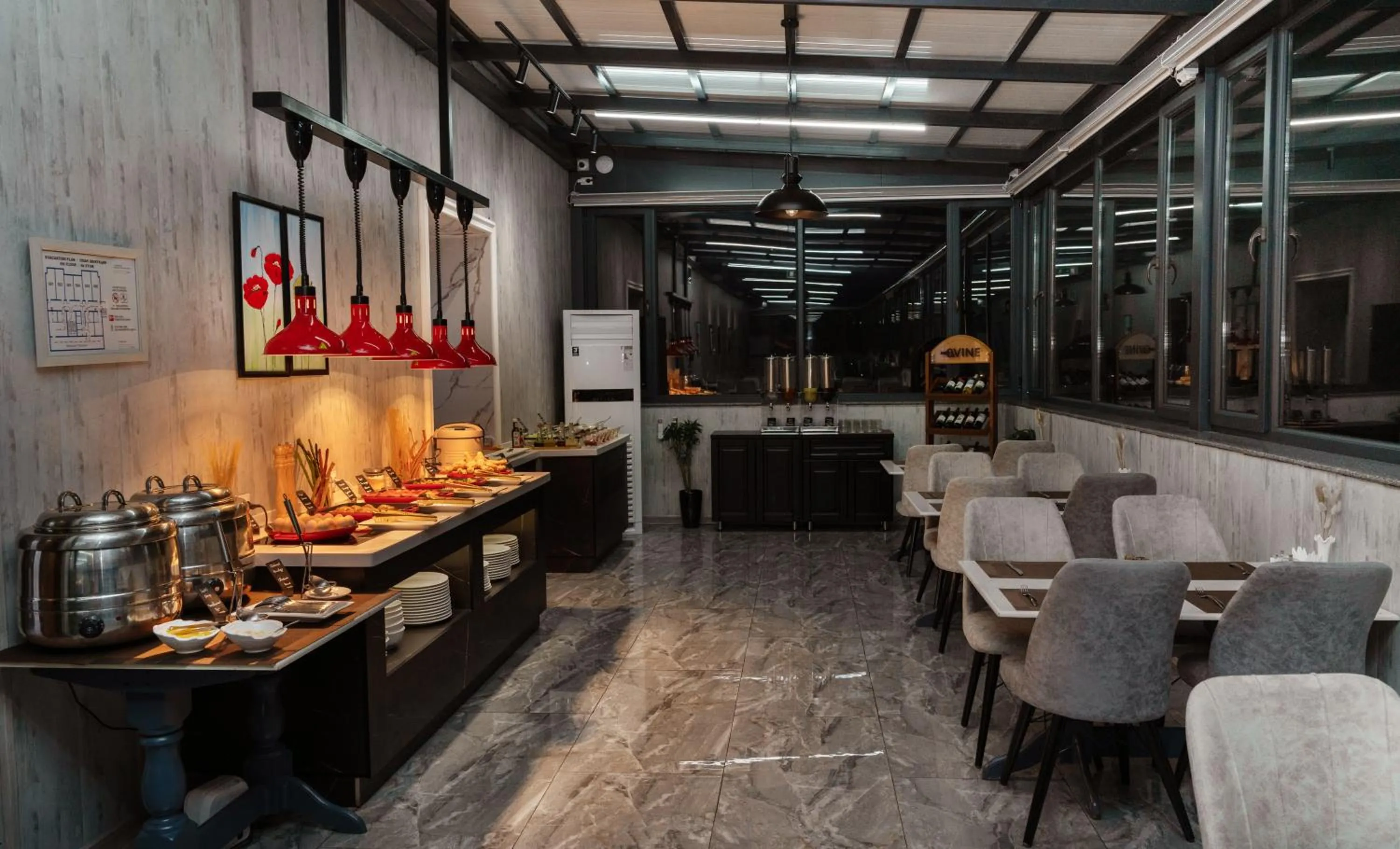 Restaurant/places to eat in The Tower Hotel Tashkent by HotelPro Group