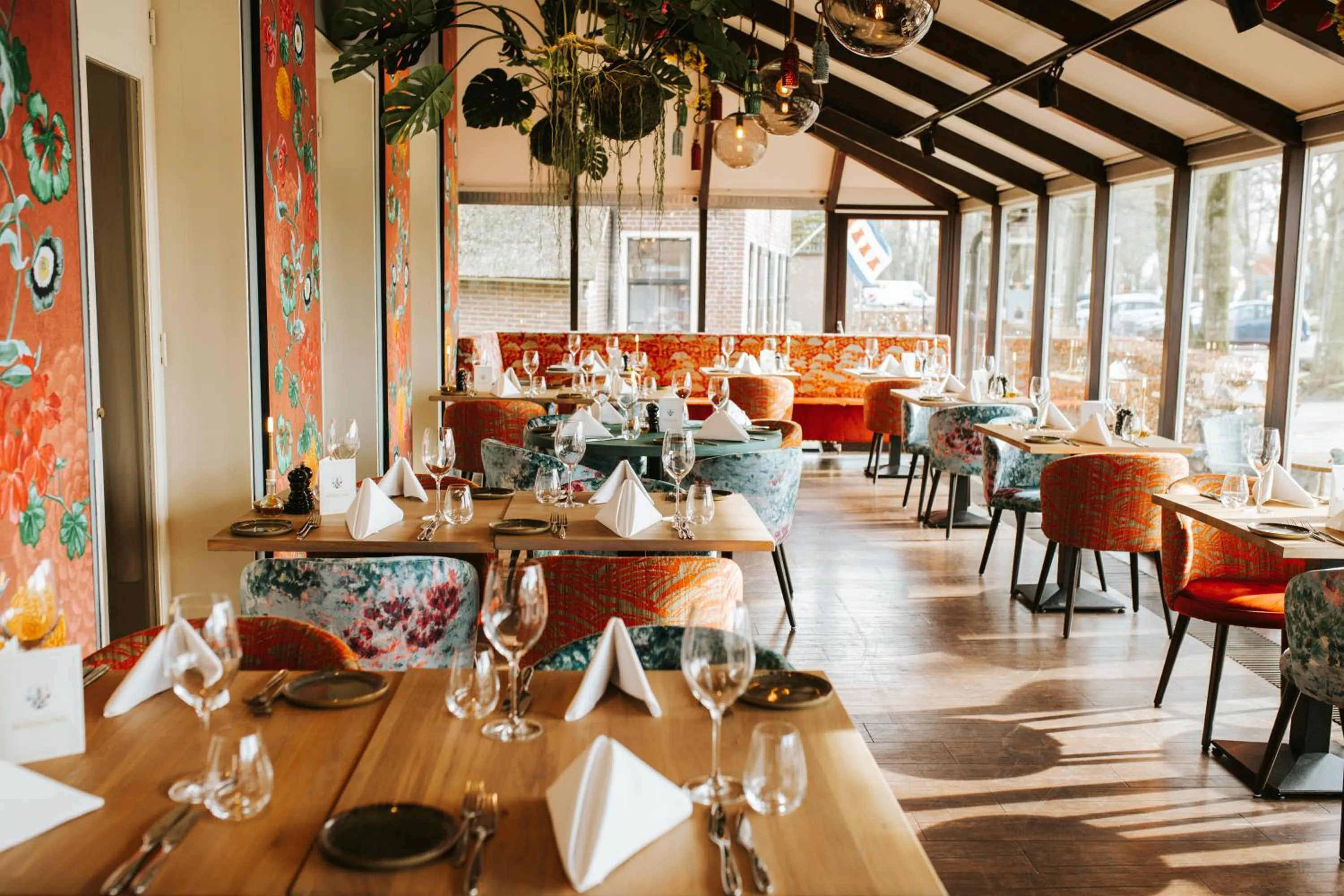 Restaurant/places to eat in Hotel Wesseling