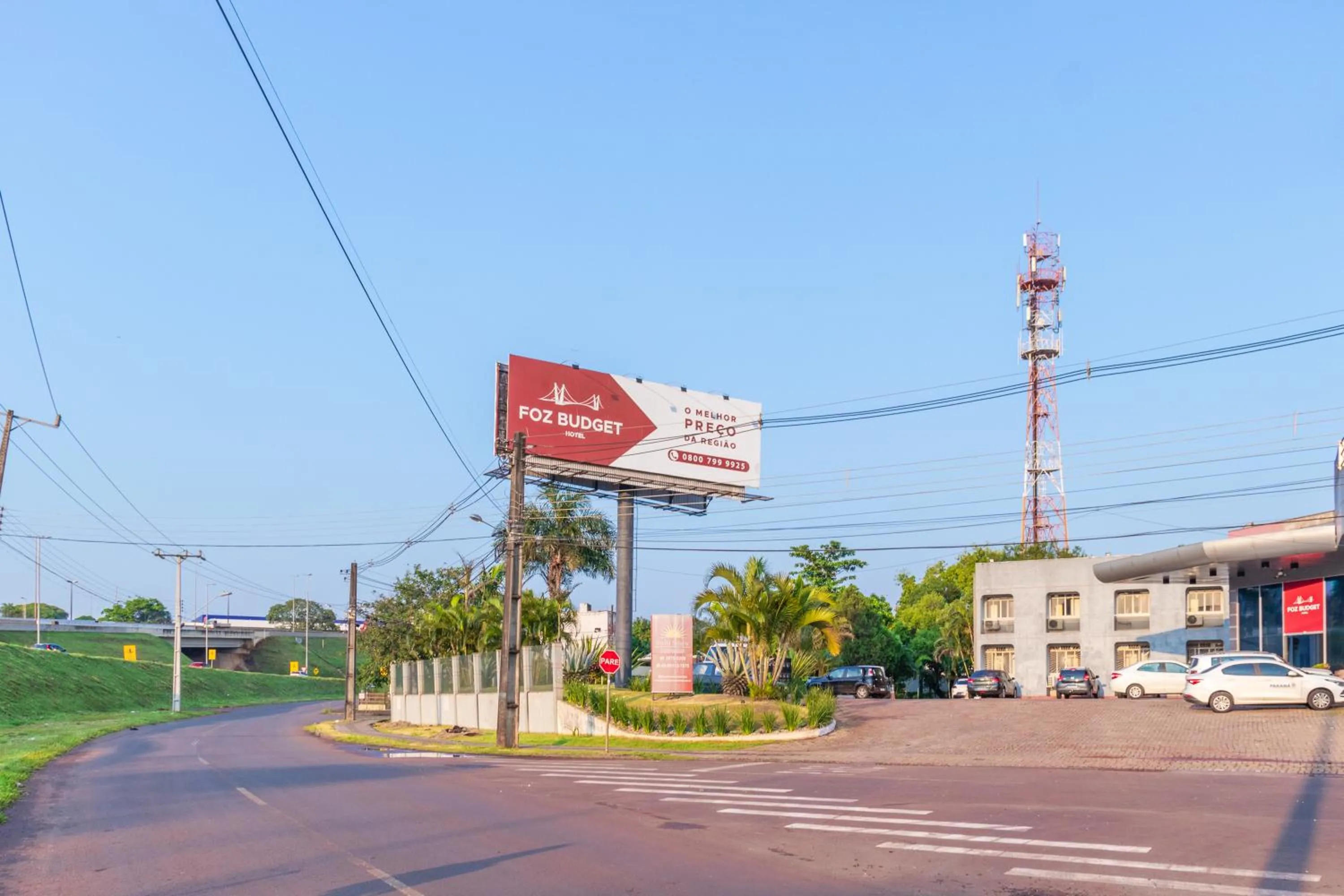 Property building in Foz Budget Hotel