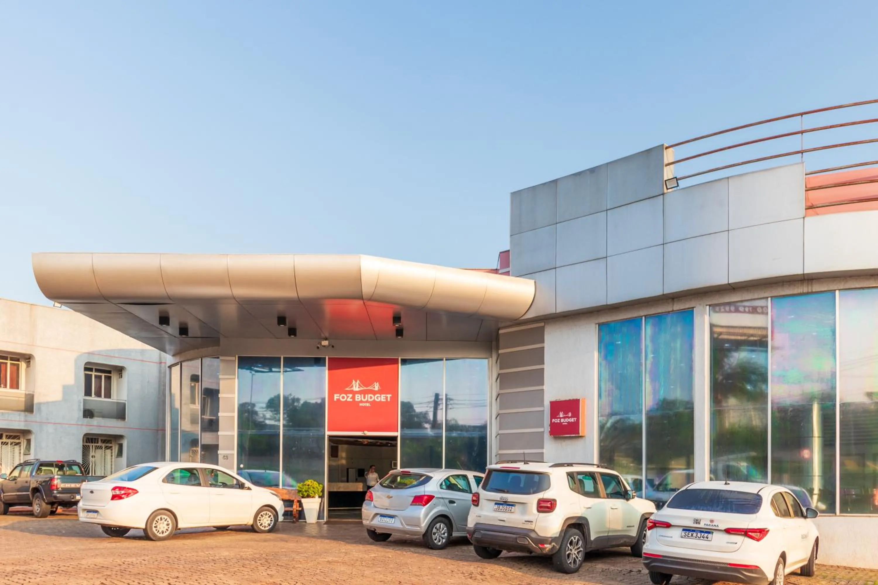 Property building in Foz Budget Hotel