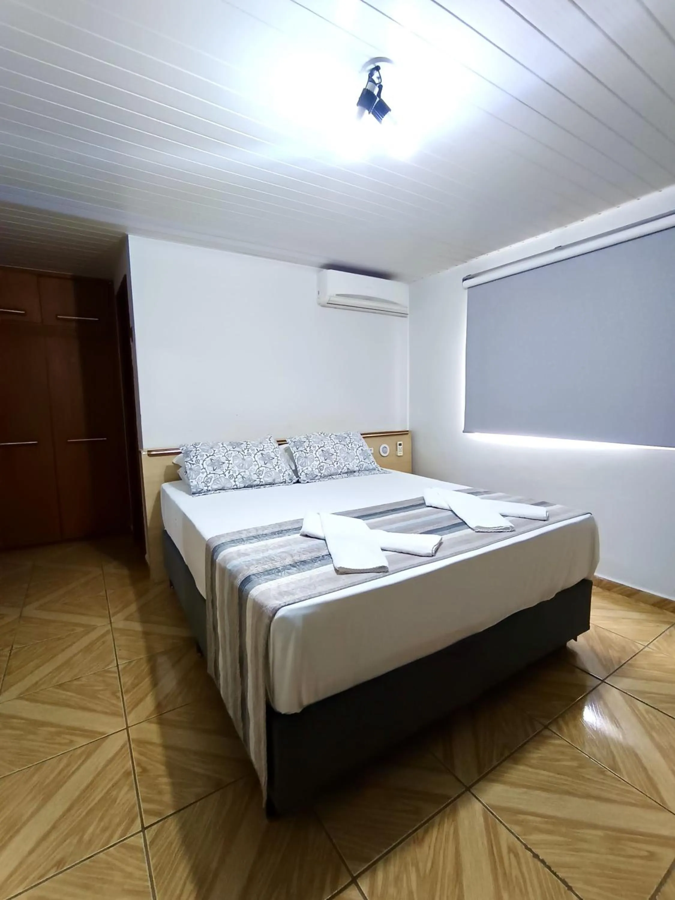 Bed in GoldMen Select Maringá