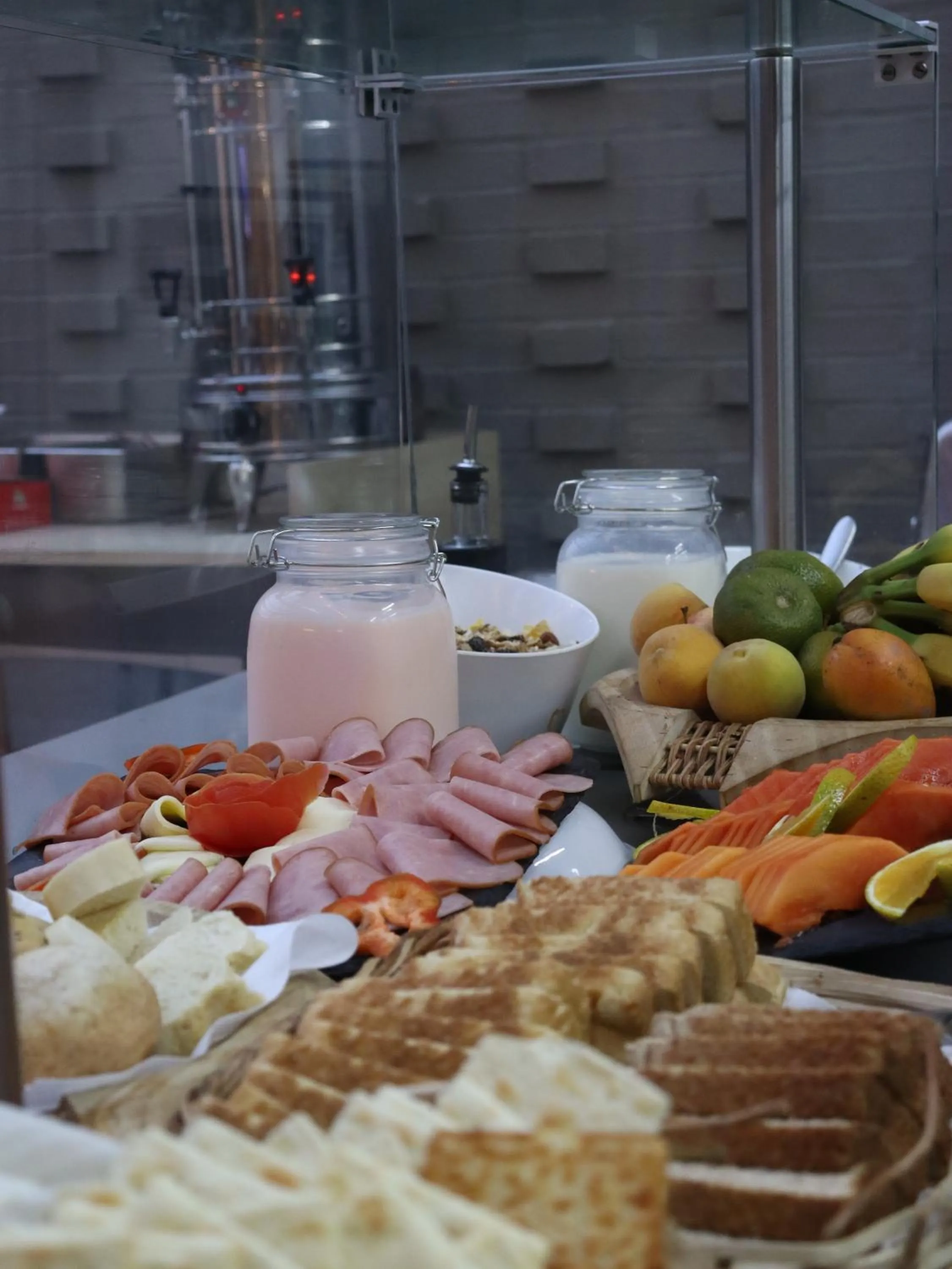 Breakfast in Esstudia 17-4