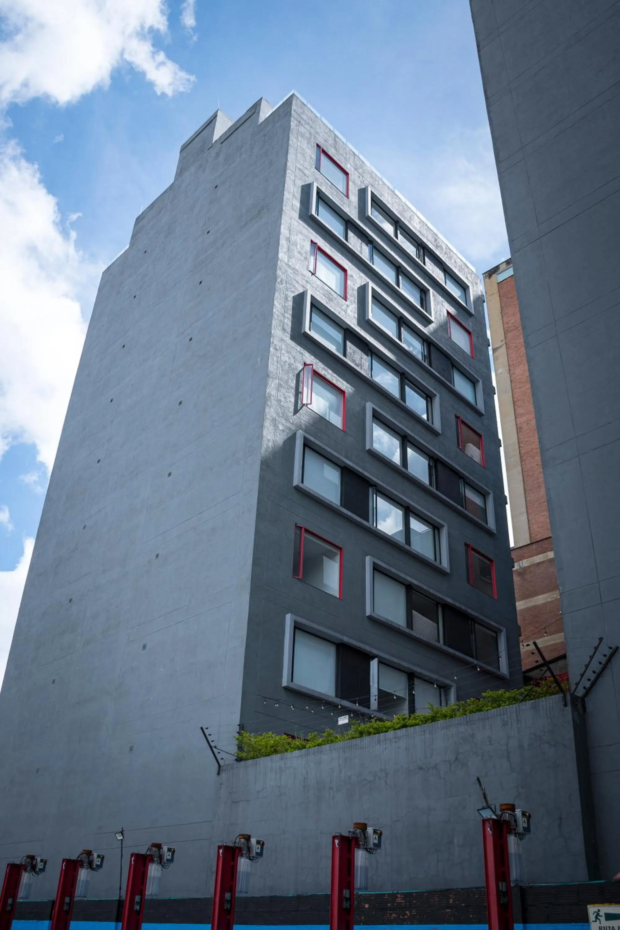 Facade/entrance in Esstudia 17-4