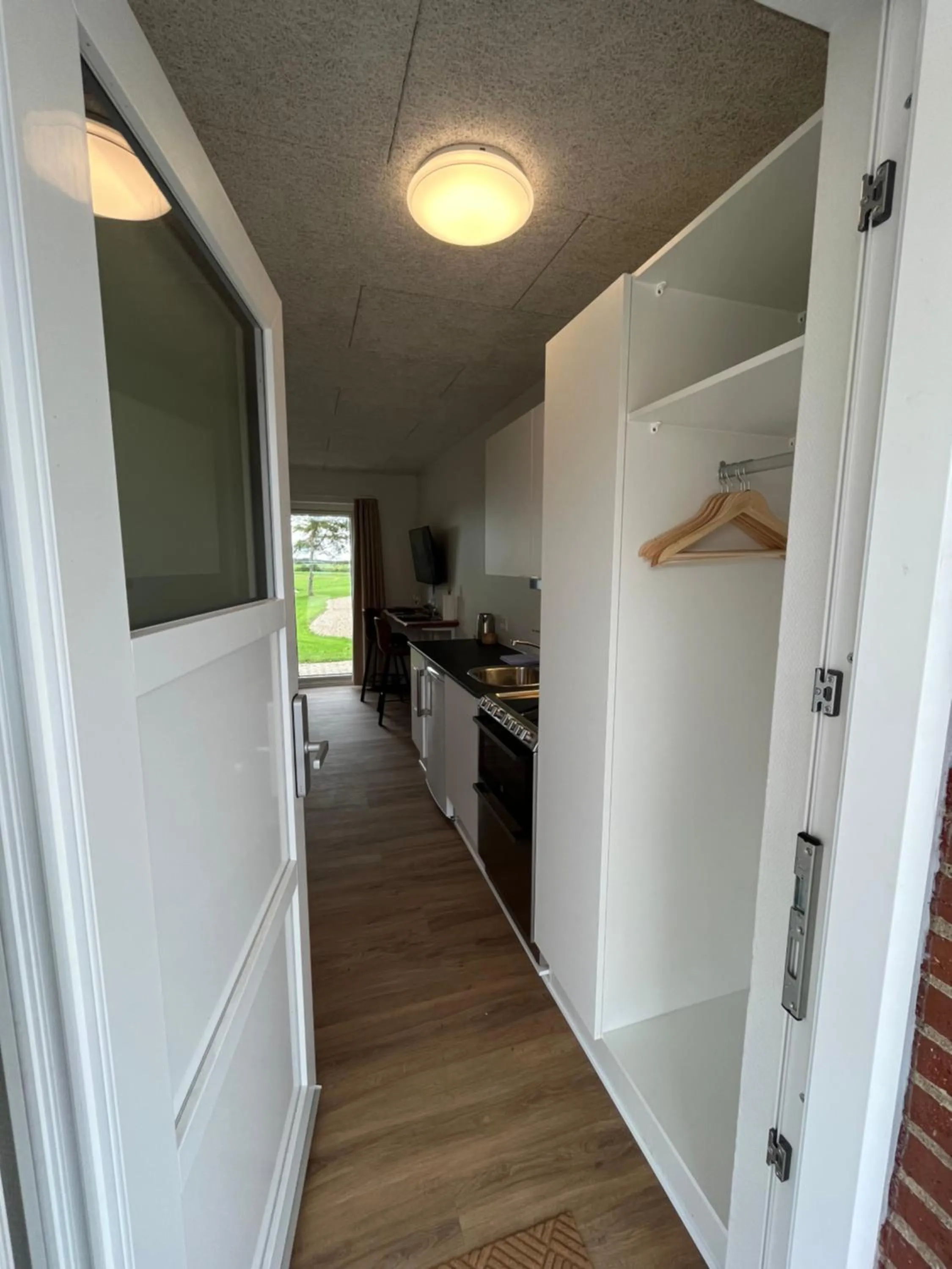 wardrobe in Go-Sleep Bredehus