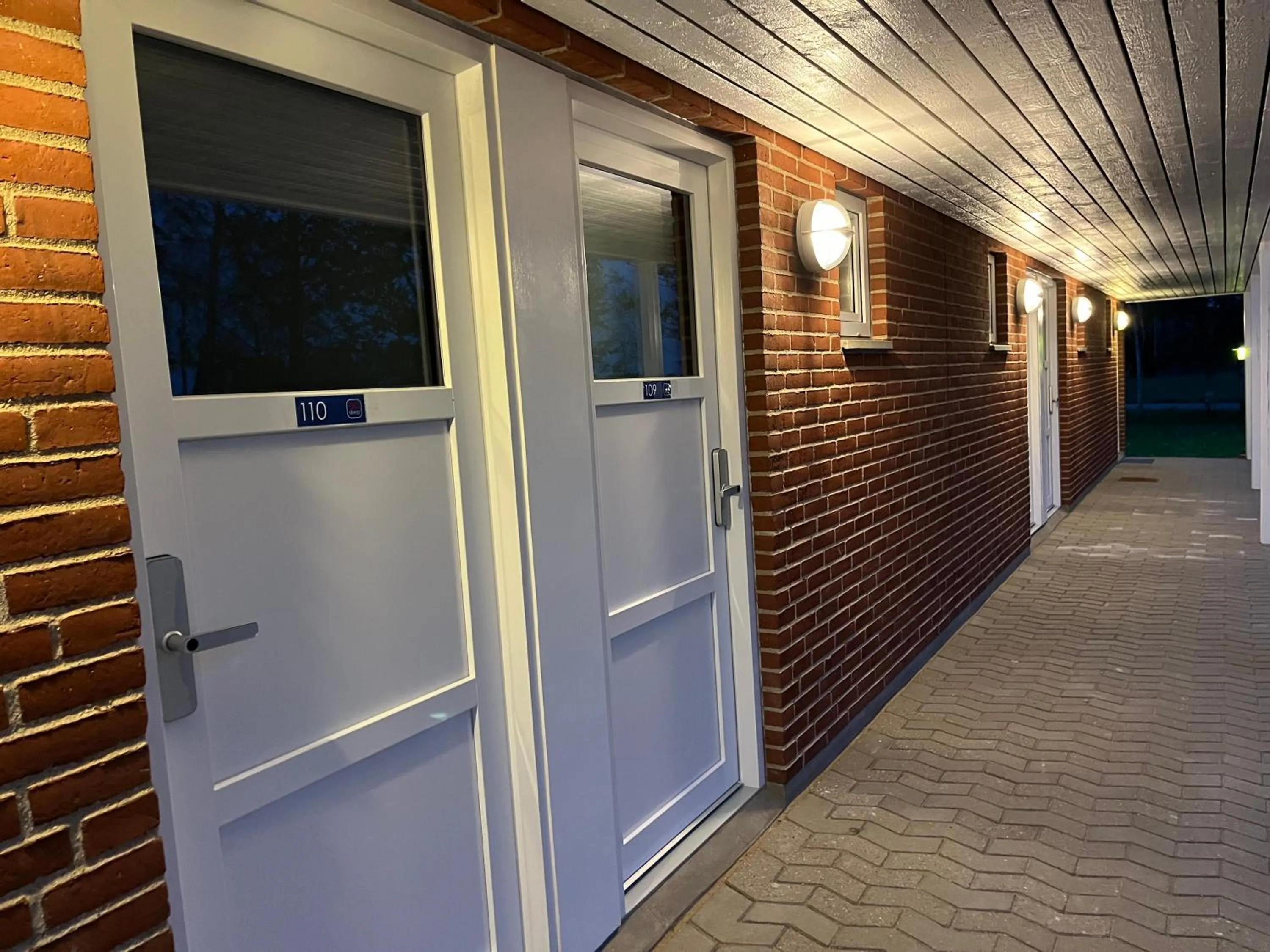 Facade/entrance in Go-Sleep Bredehus
