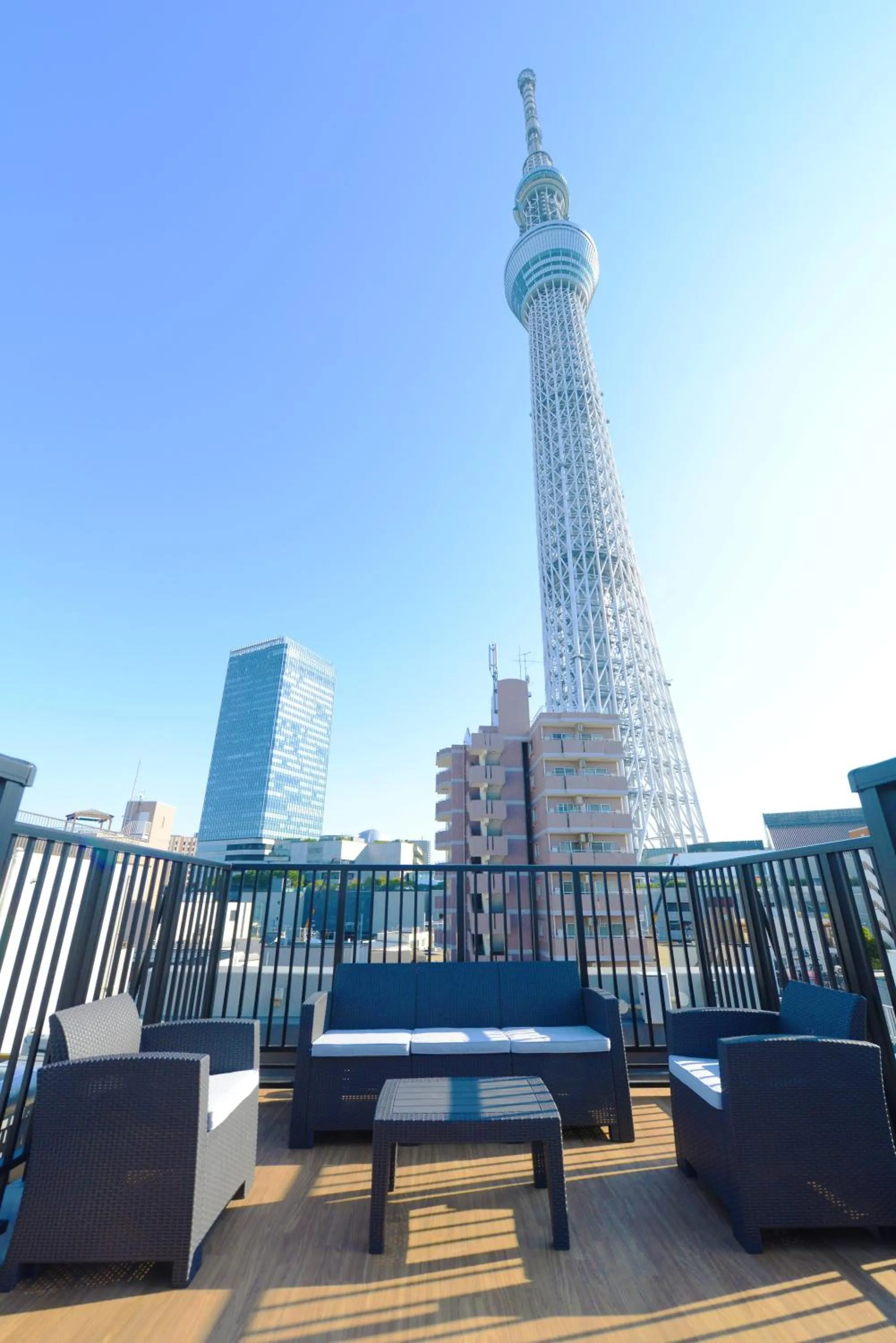 Day in THE BONDS HOTEL TOKYO