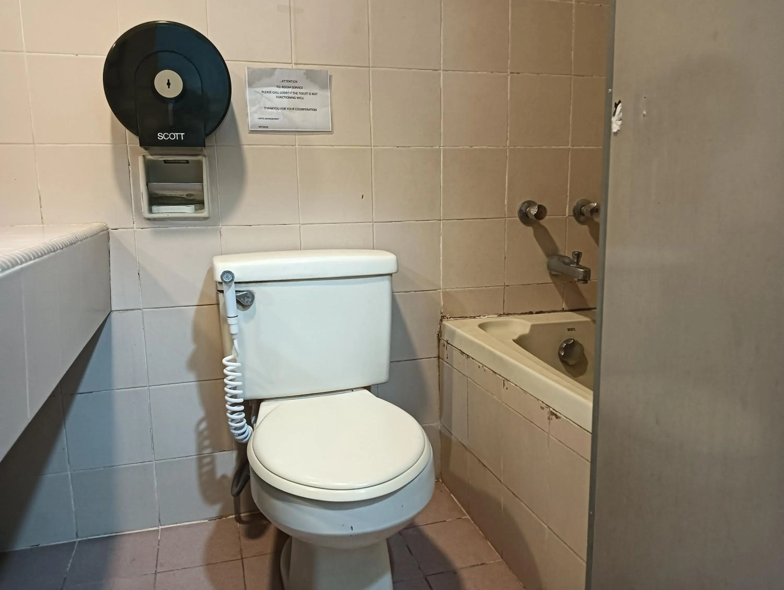 Bathroom in Hotel O Wawasan Inn