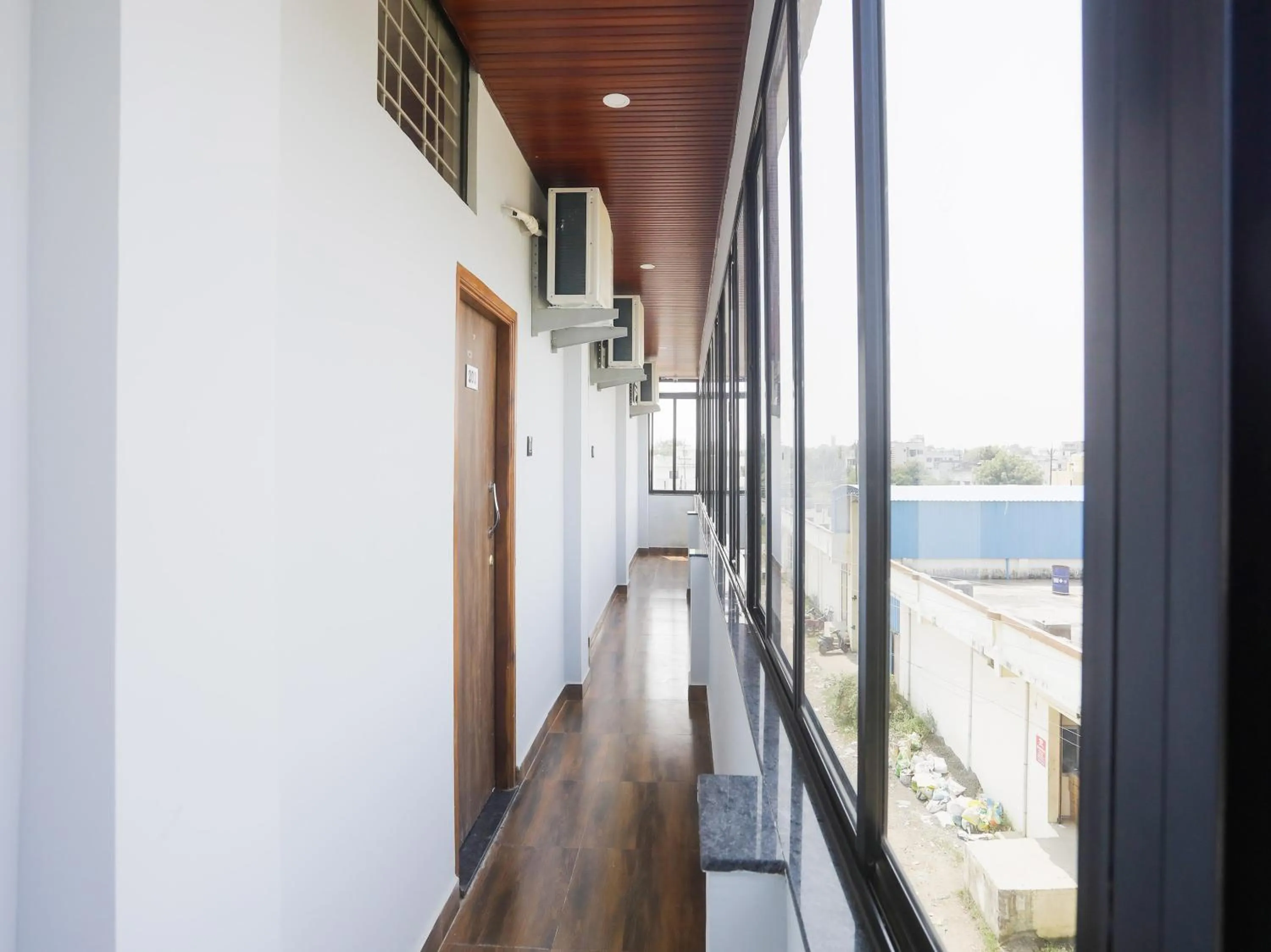 Lobby or reception in Hotel O by OYO RAHUL SERVICE APPARTMENT 2