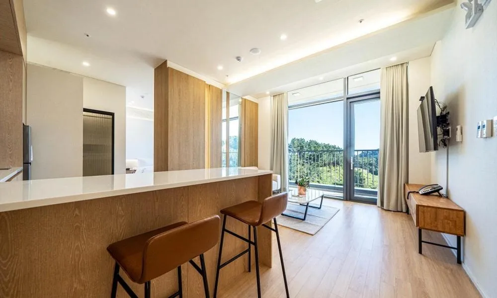 Natural landscape in Hillsnorkelbeach hotel