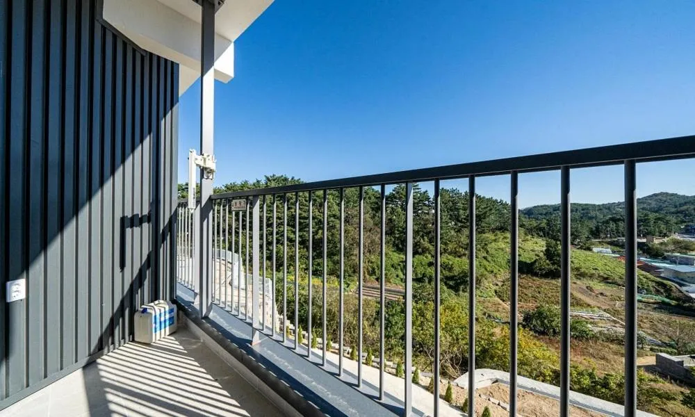 Natural landscape in Hillsnorkelbeach hotel