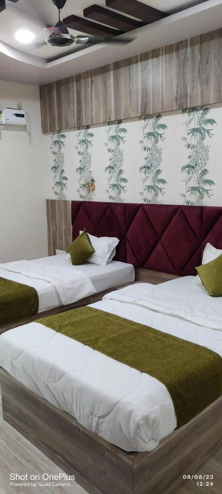 Bedroom, Bed in Hotel Praj Paradise