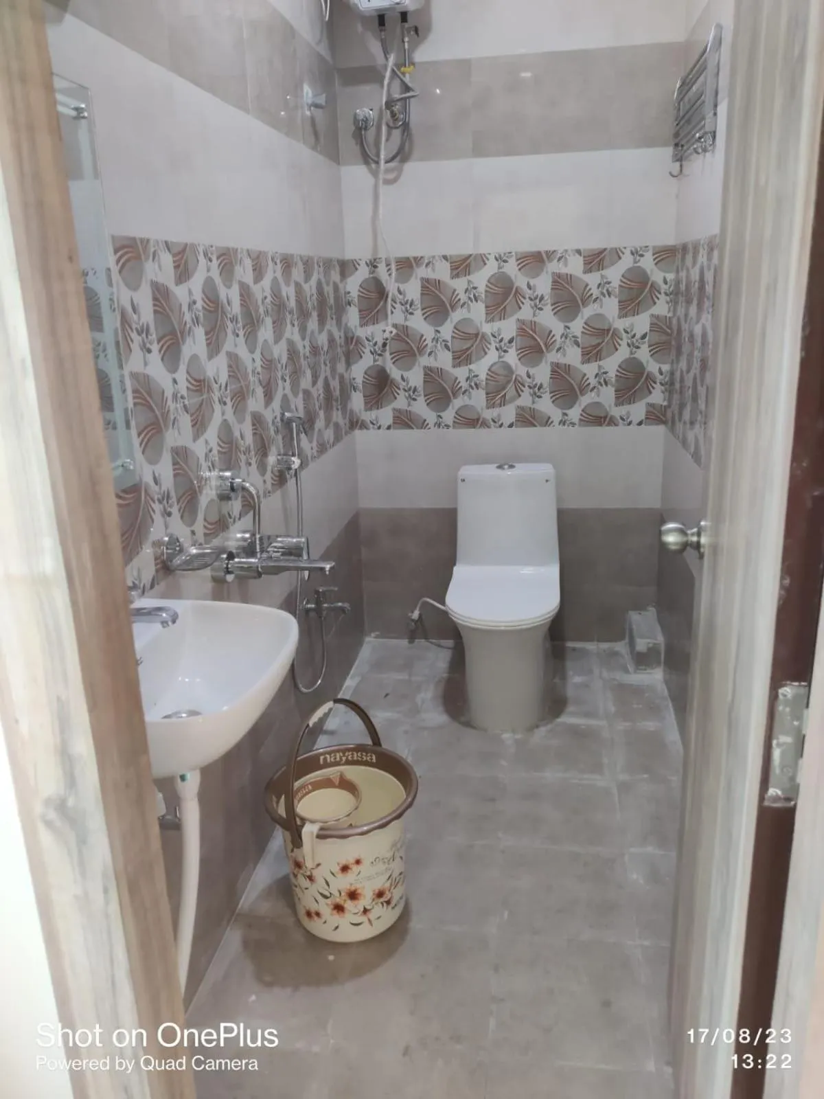 Bathroom in Hotel Praj Paradise