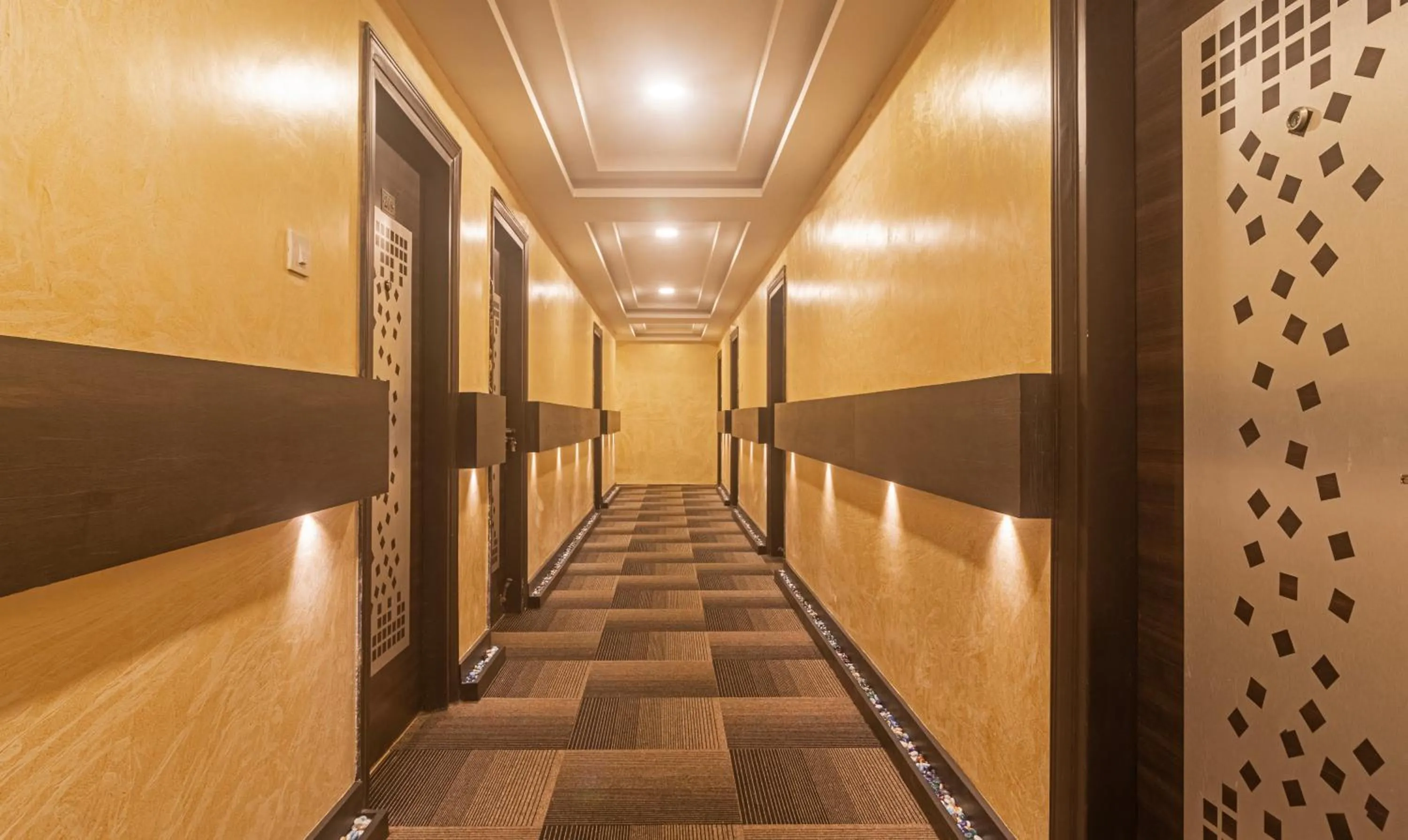 Lobby or reception in Treebo Address Inn Jubilee Hills