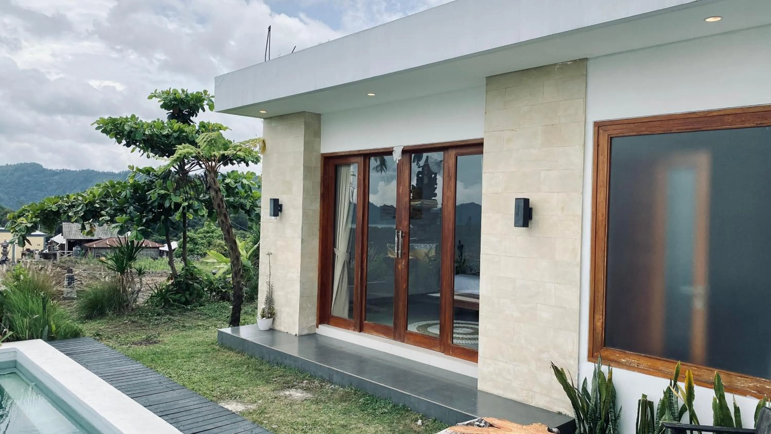 Property building in Sari Sky Bali