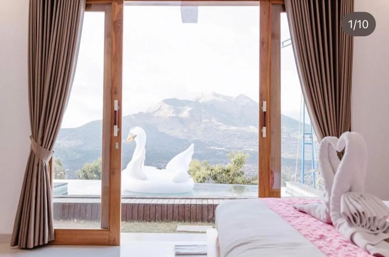 Bed in Sari Sky Bali