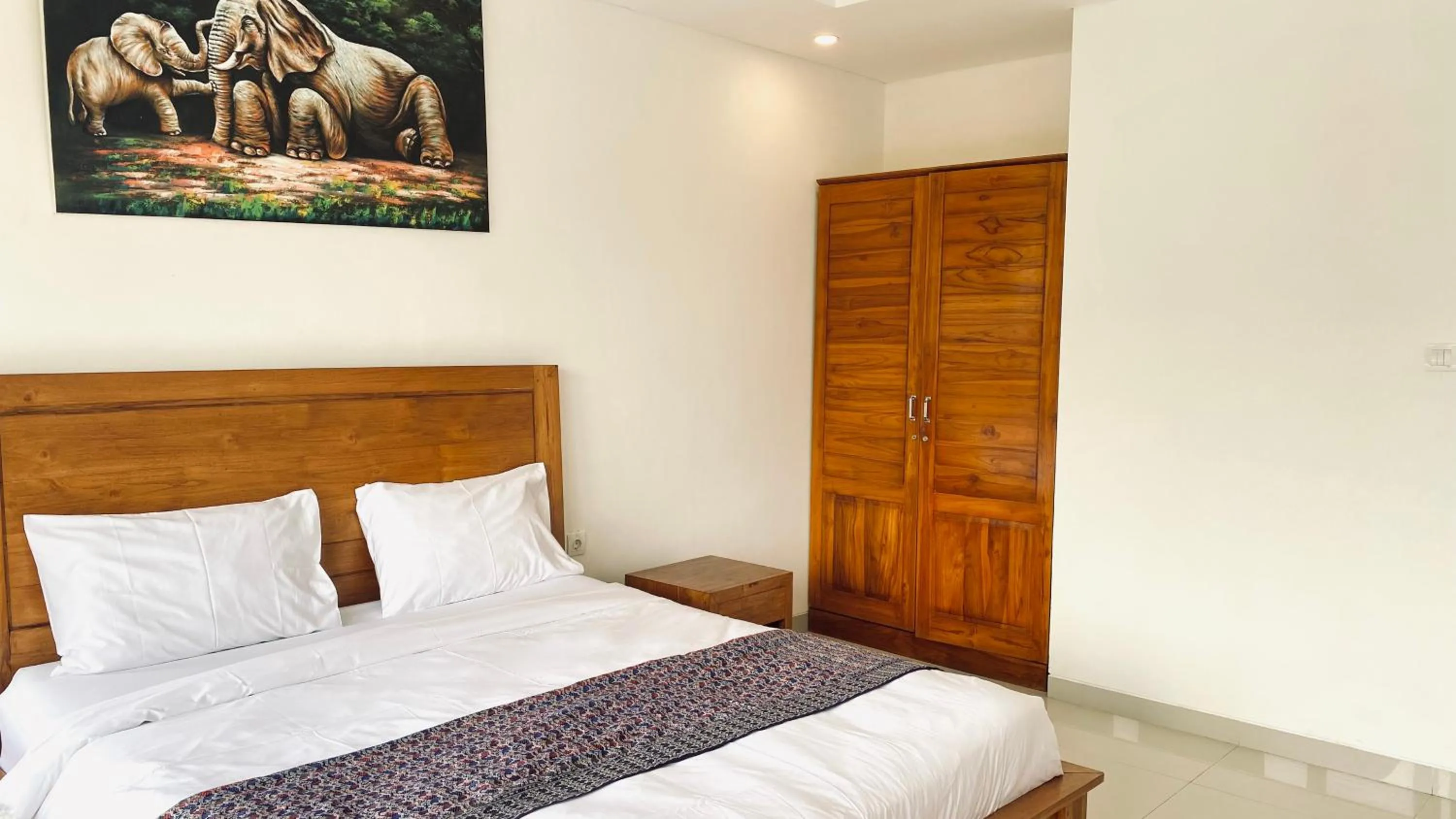 Bed in Sari Sky Bali