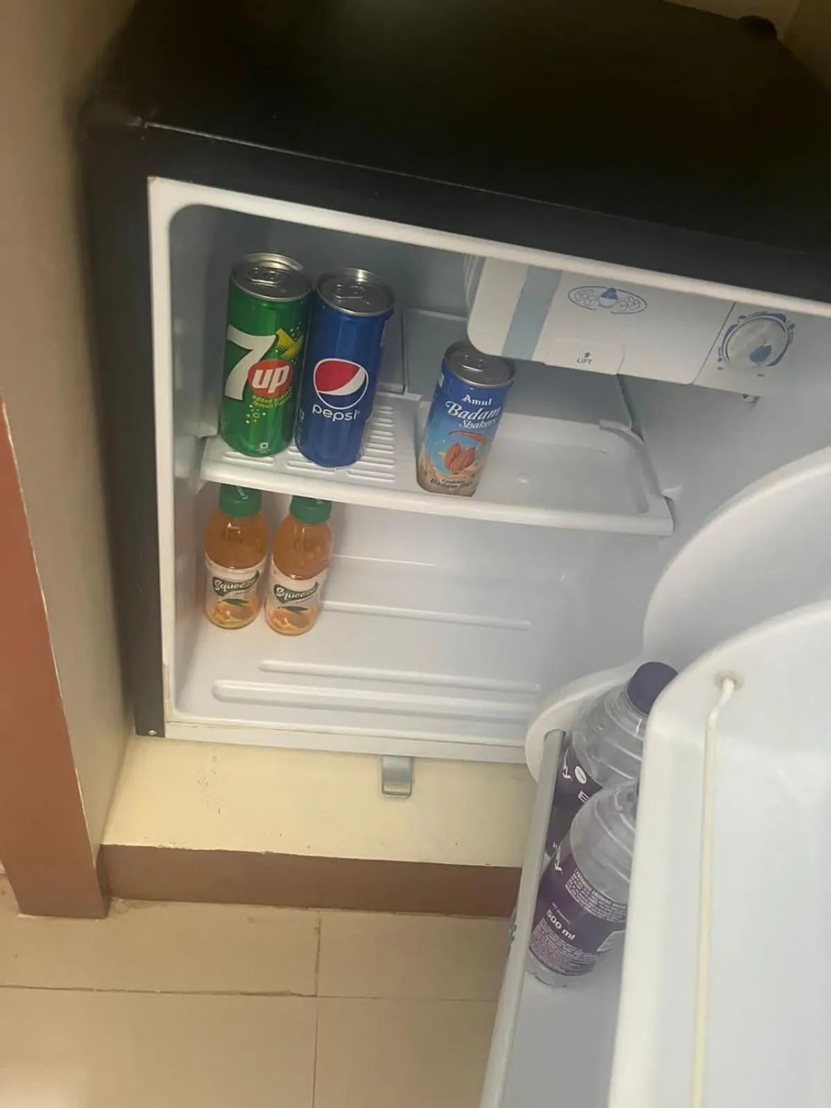 oven in Nakshatra Emerald