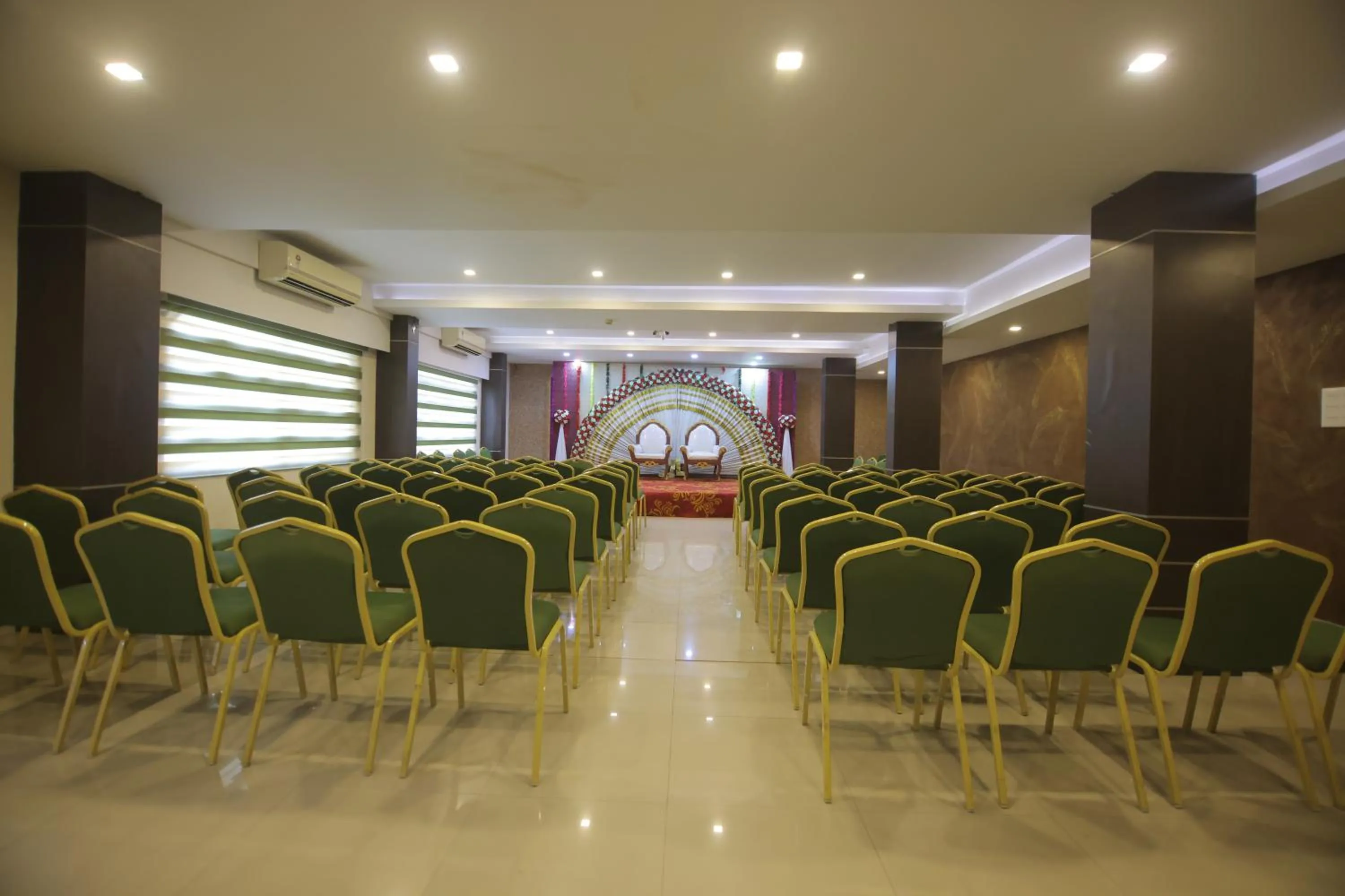 Banquet/Function facilities in Nakshatra Emerald