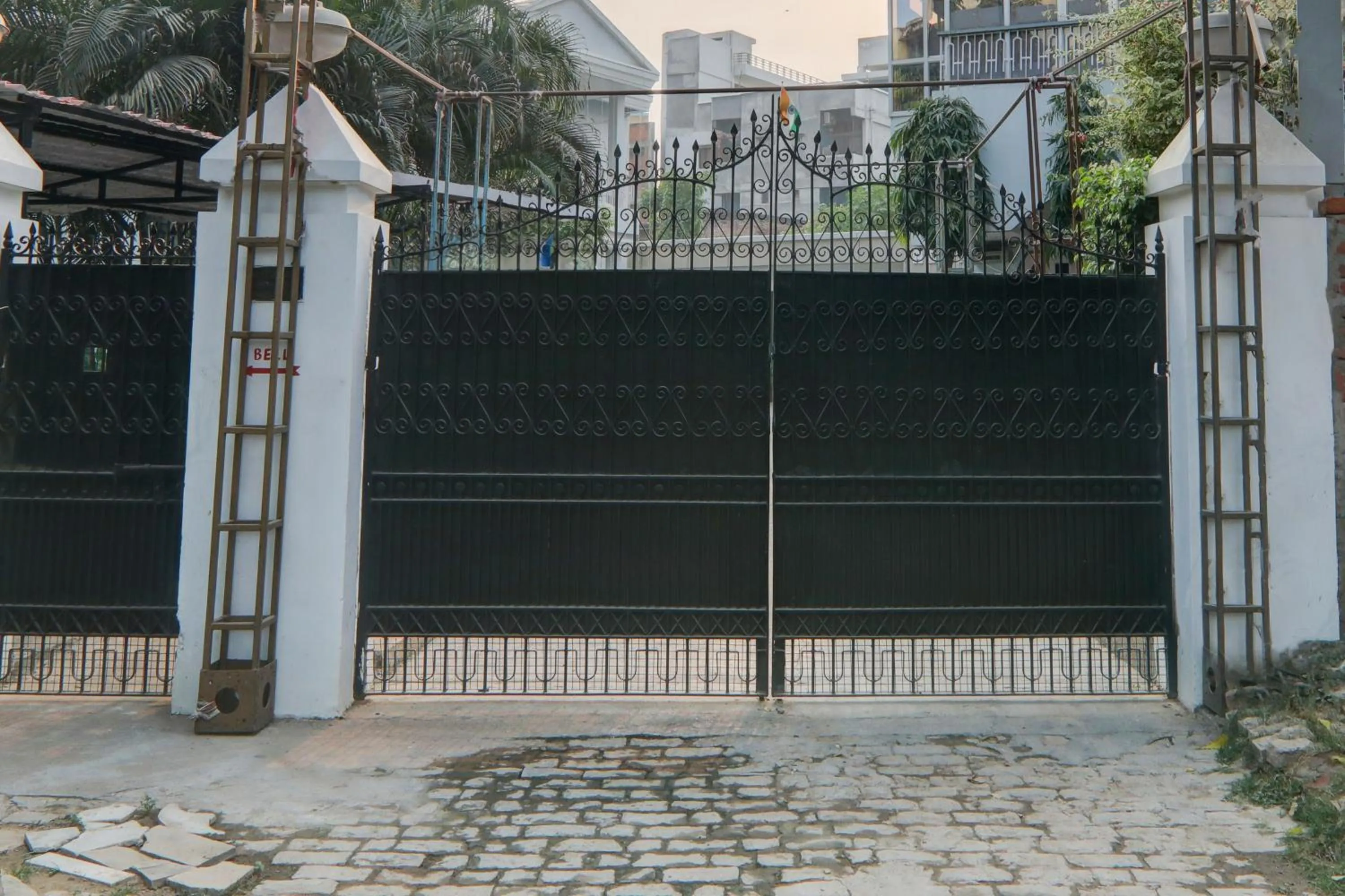 Facade/entrance in Hotel O Flagship Adbhut Moment Hotel