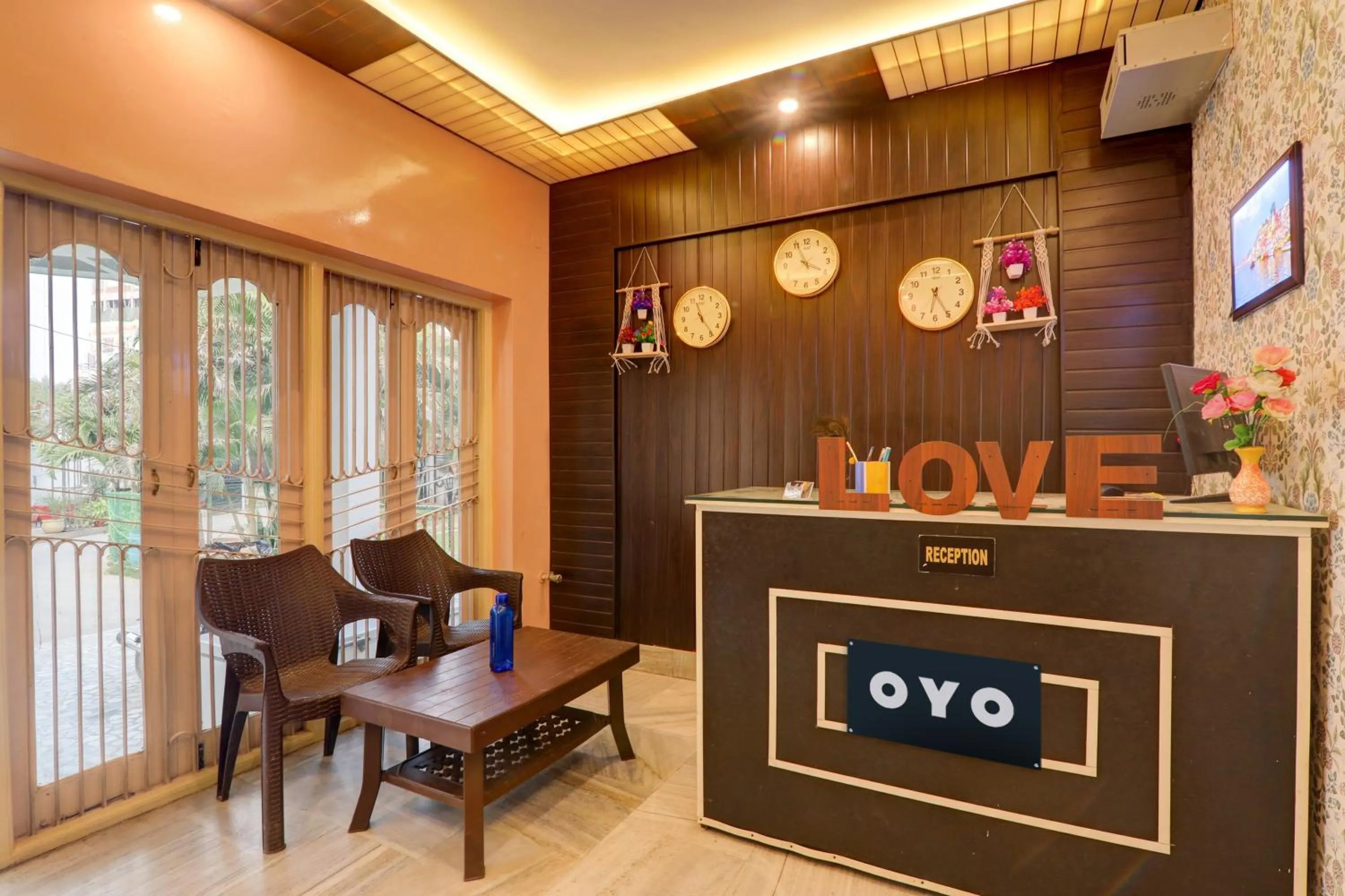 Lobby or reception in Hotel O Flagship Adbhut Moment Hotel