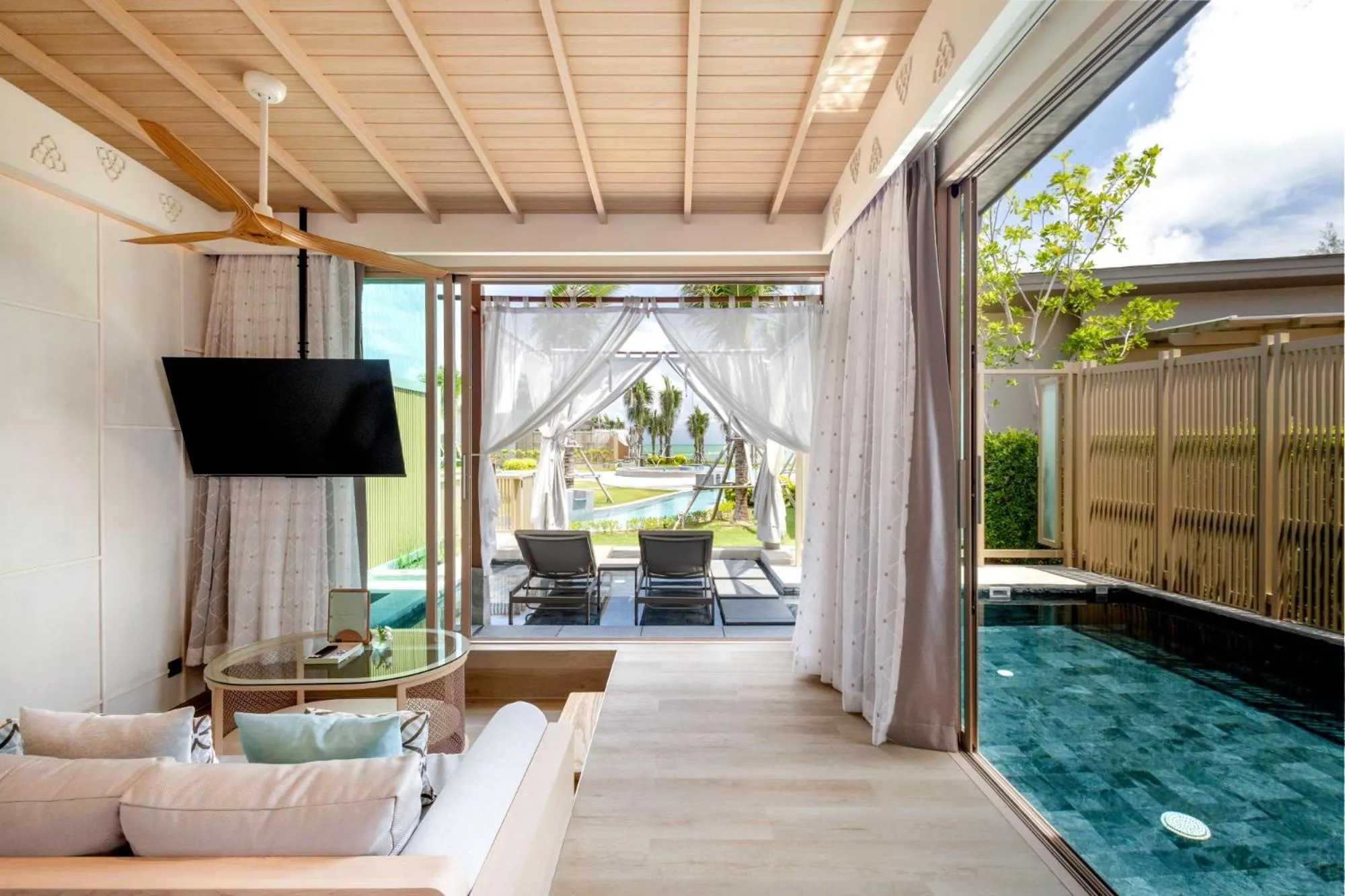 Bedroom in The Little Shore Khao Lak by Katathani