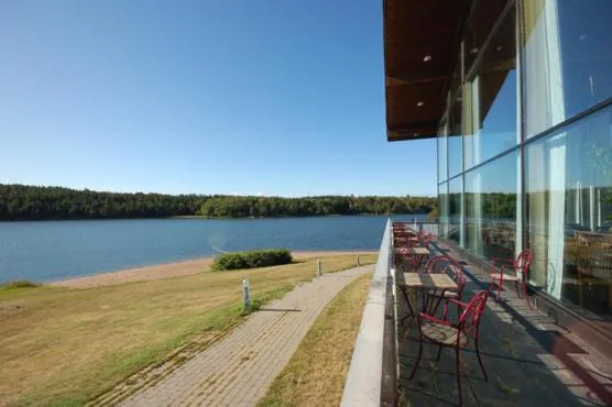 Skåvsjöholm, hotell & konferens