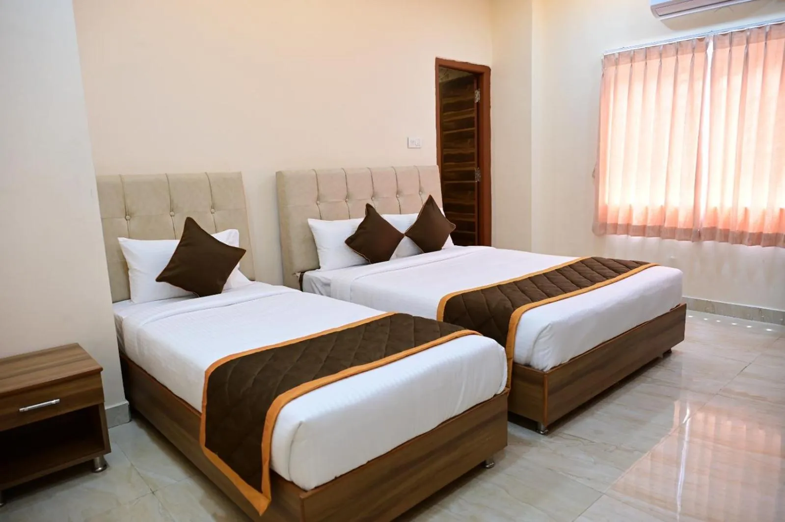 Bed in Otel Feel Comfort