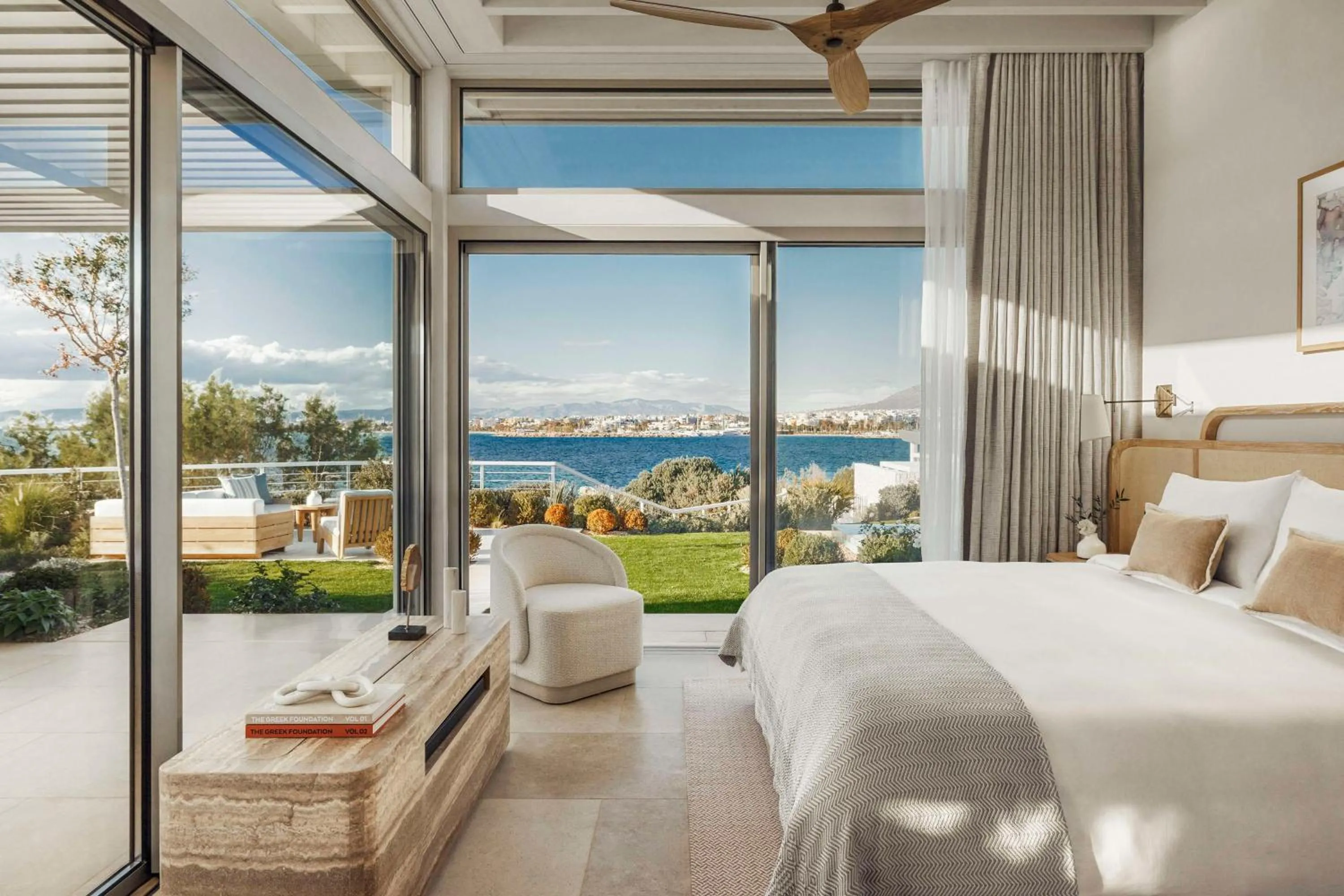 Bedroom, Bed in One&Only Aesthesis, Athens