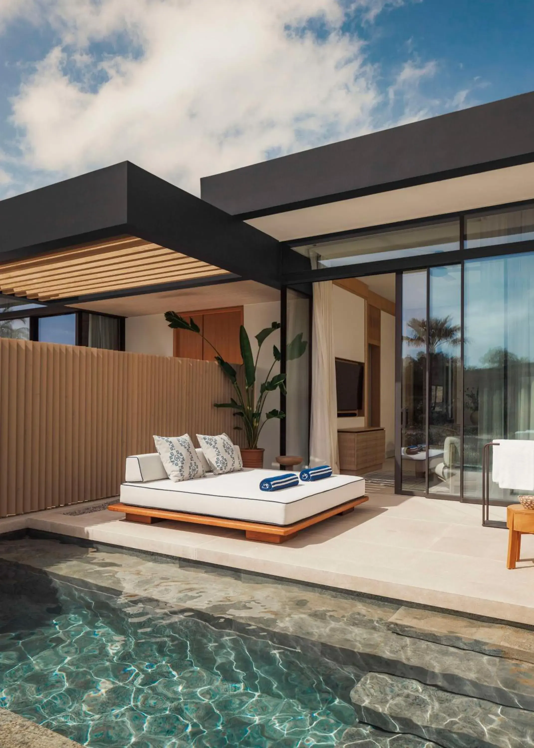 Family Suite in One&Only Aesthesis, Athens Family Suite in One&Only Aesthesis, Athens