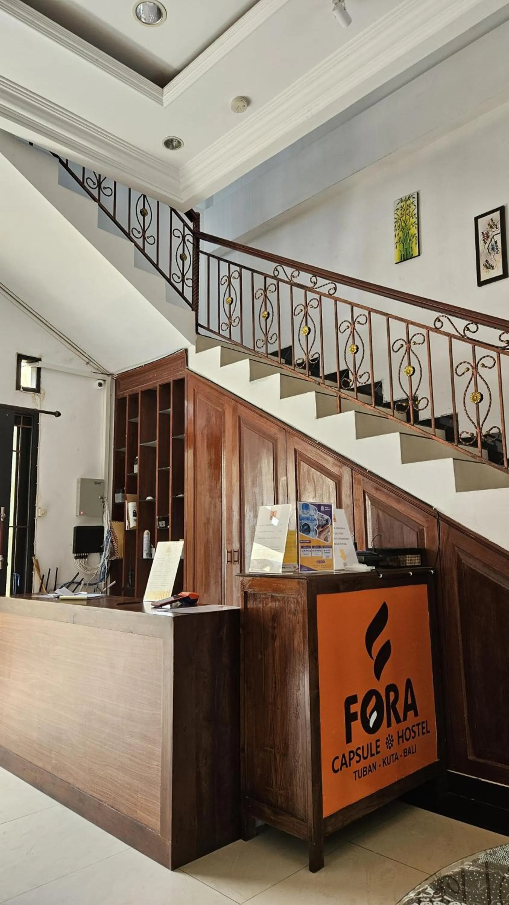 Lobby or reception in Fora Capsule Hostel Tuban Kuta Bali