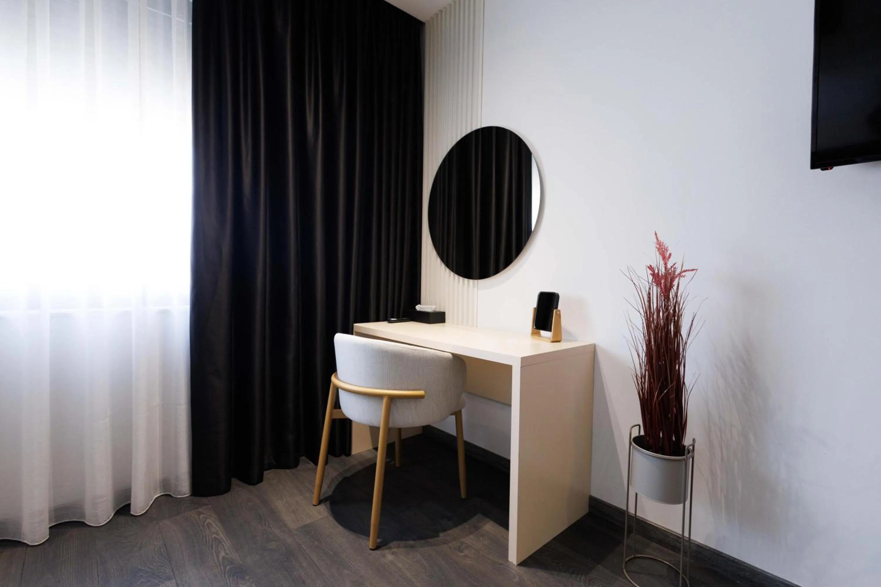 TV and multimedia in Destiny Hotel & SPA