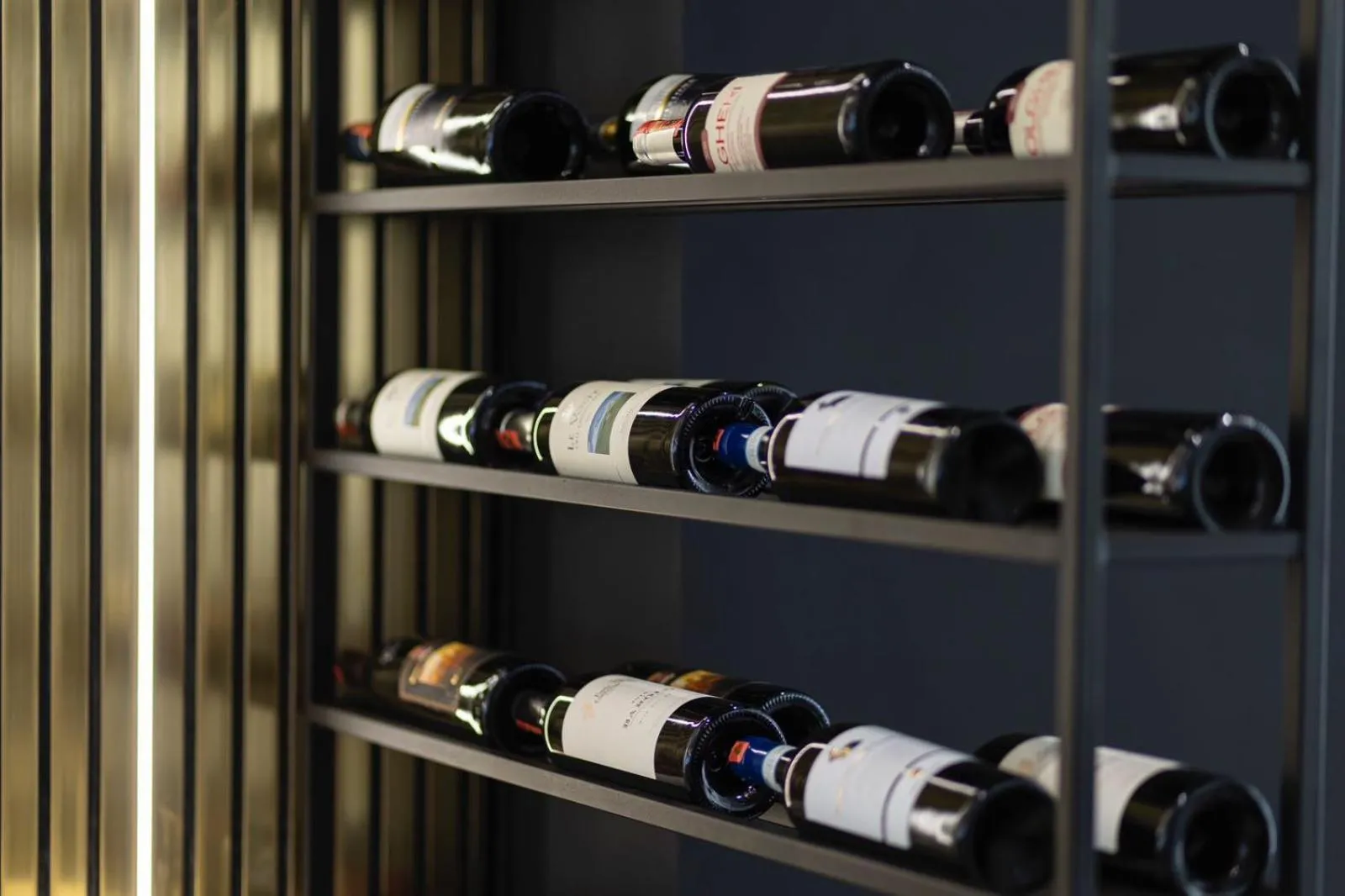 Restaurant/places to eat in Destiny Hotel & SPA