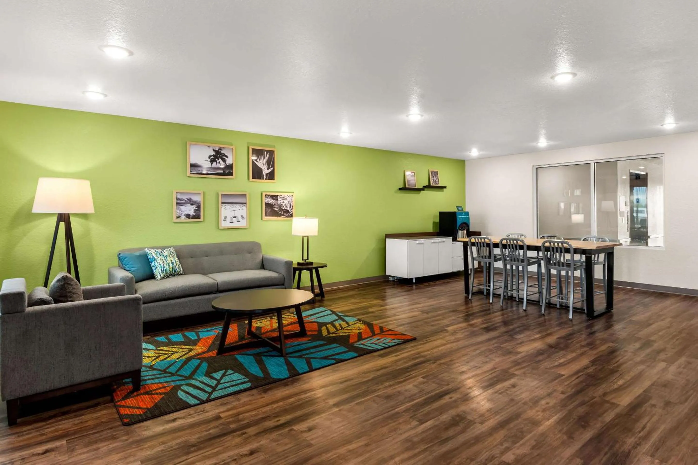 Lobby or reception in WoodSpring Suites Port St Lucie