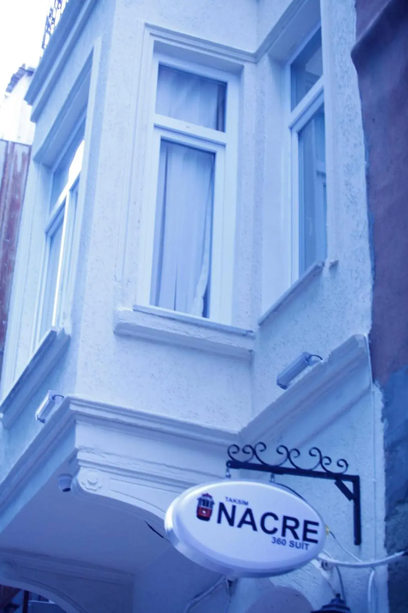 Superior Double or Twin Room in Taksim Nacre 360 Suit Superior Double or Twin Room in Taksim Nacre 360 Suit