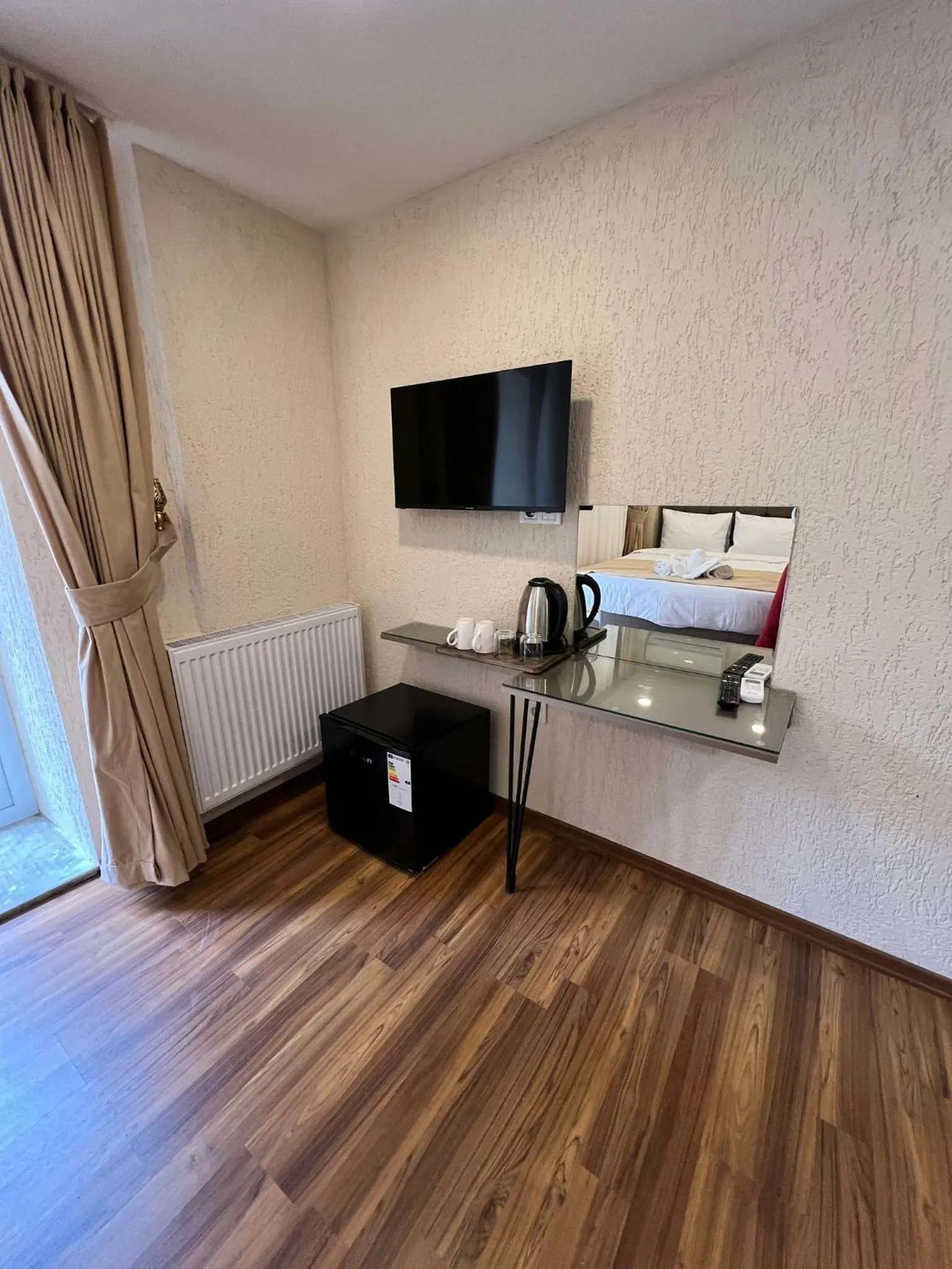 TV and multimedia, Bed in Taksim Nacre 360 Suit