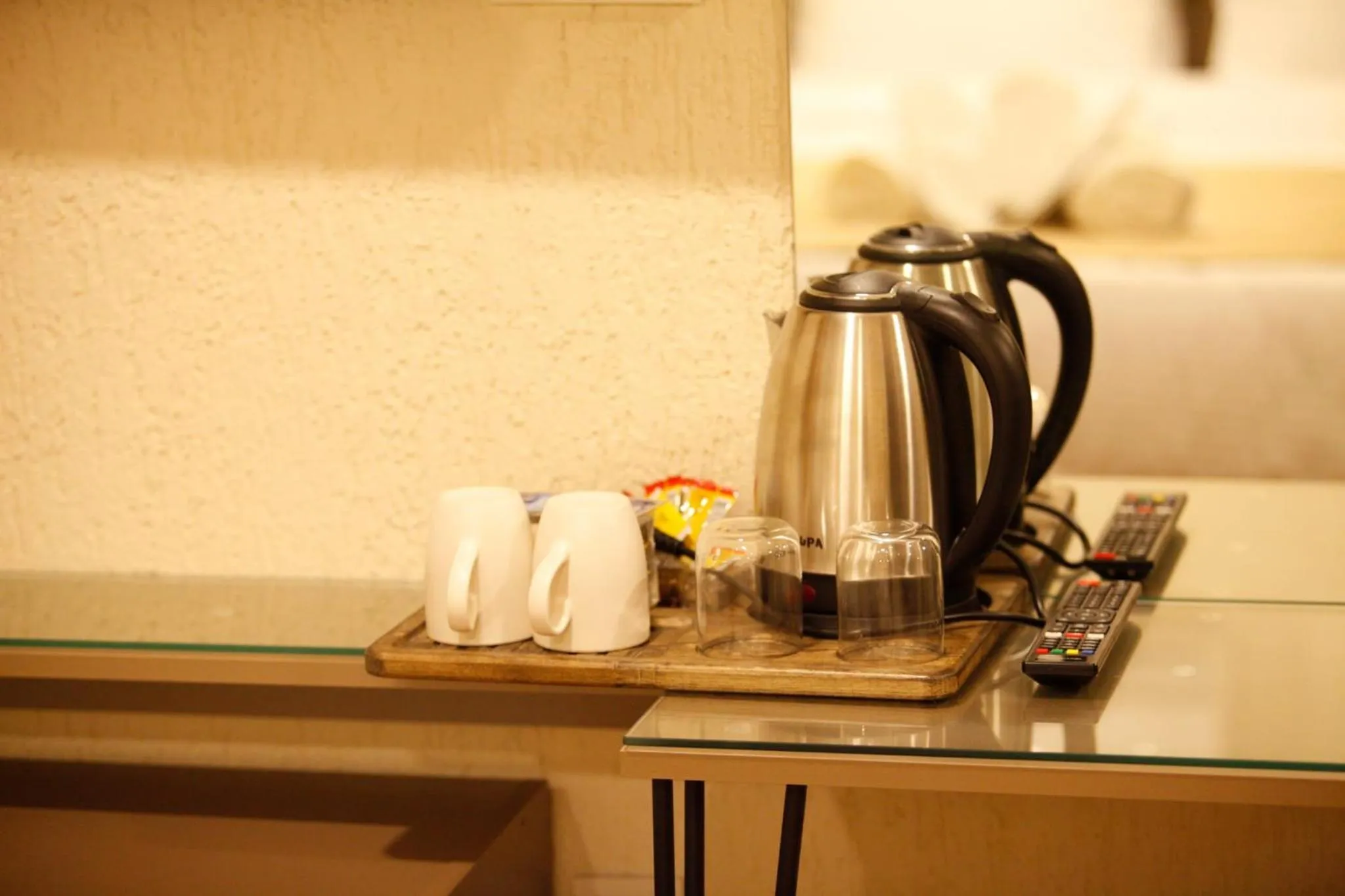 Coffee/tea facilities in Taksim Nacre 360 Suit